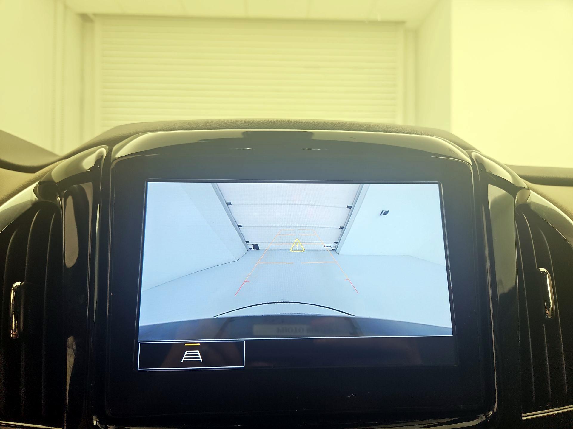 Thumbnail: 2022 Chevrolet Traverse - 14