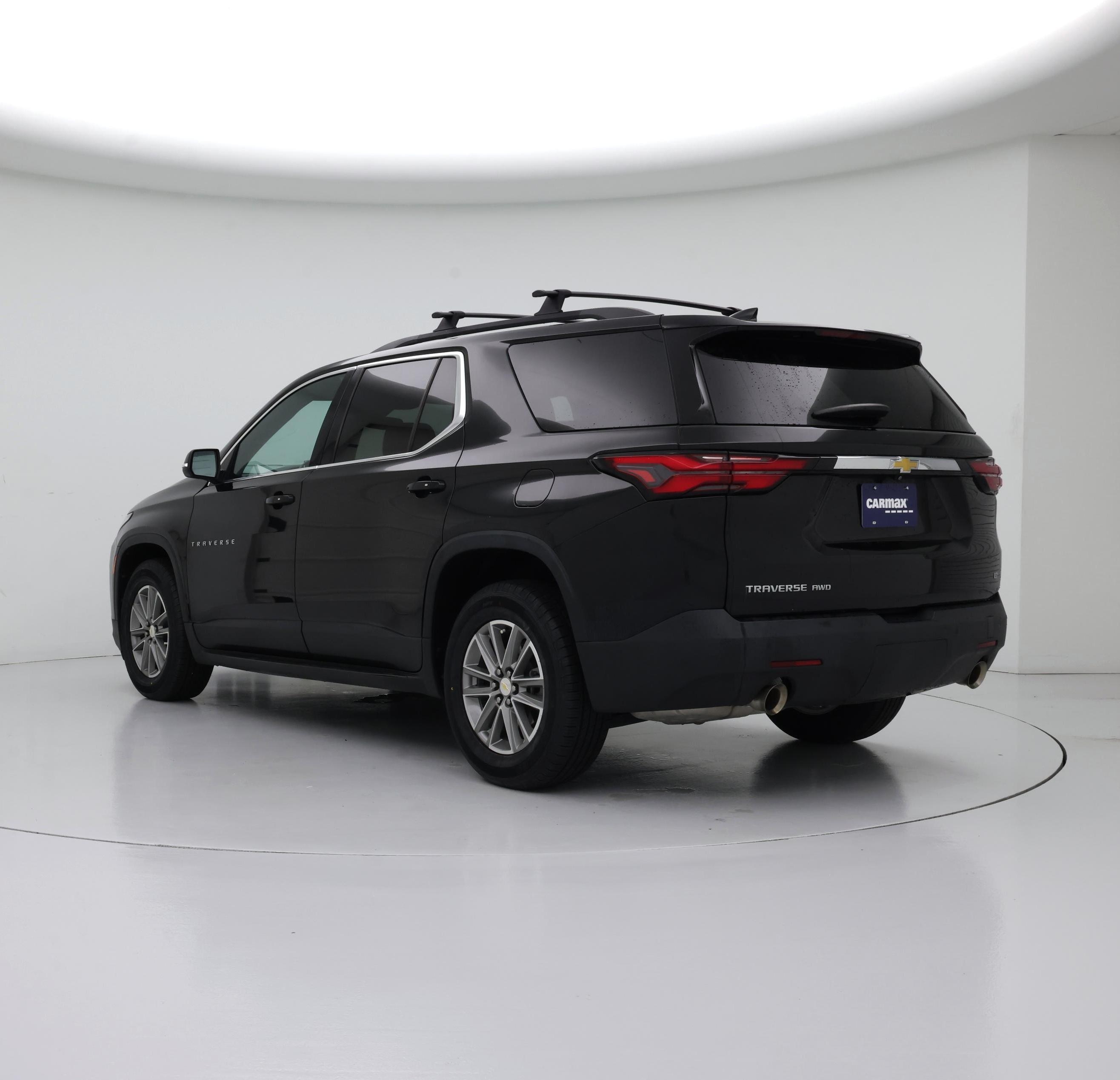 Thumbnail: 2022 Chevrolet Traverse - 2