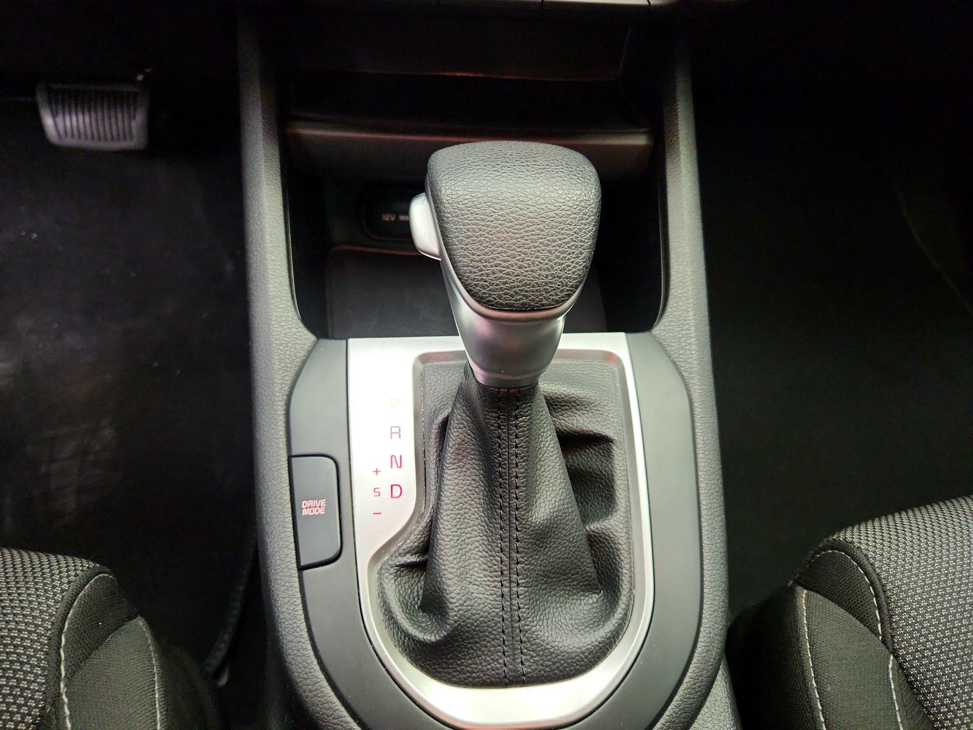 Thumbnail: 2023 Kia Forte - 17