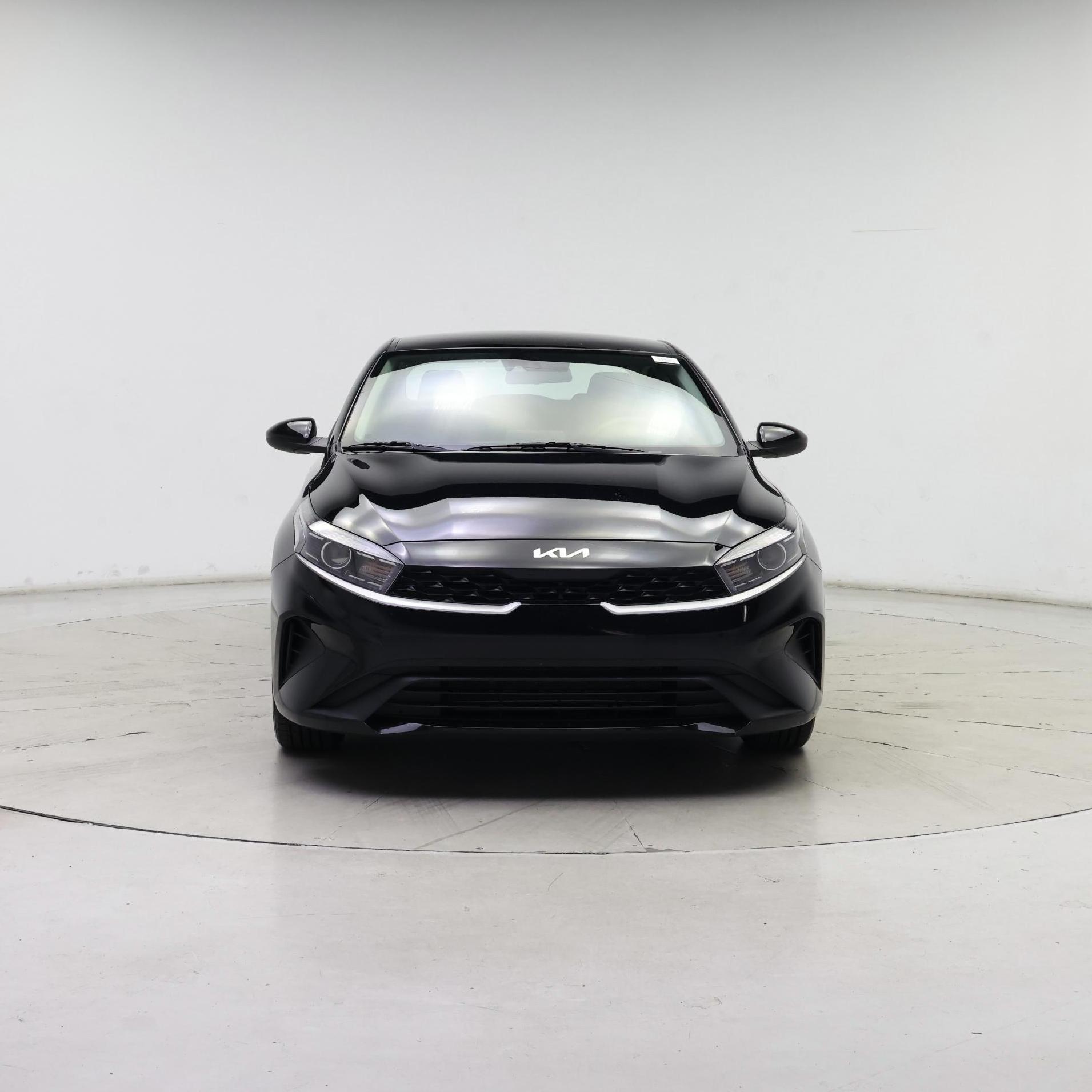 Thumbnail: 2023 Kia Forte - 5