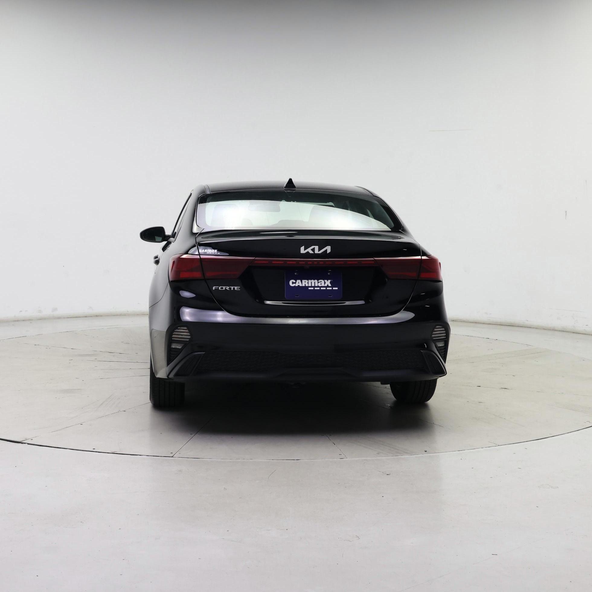 Thumbnail: 2023 Kia Forte - 6