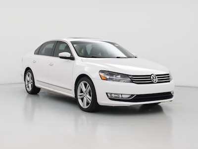 White 2015 Volkswagen Passat SE