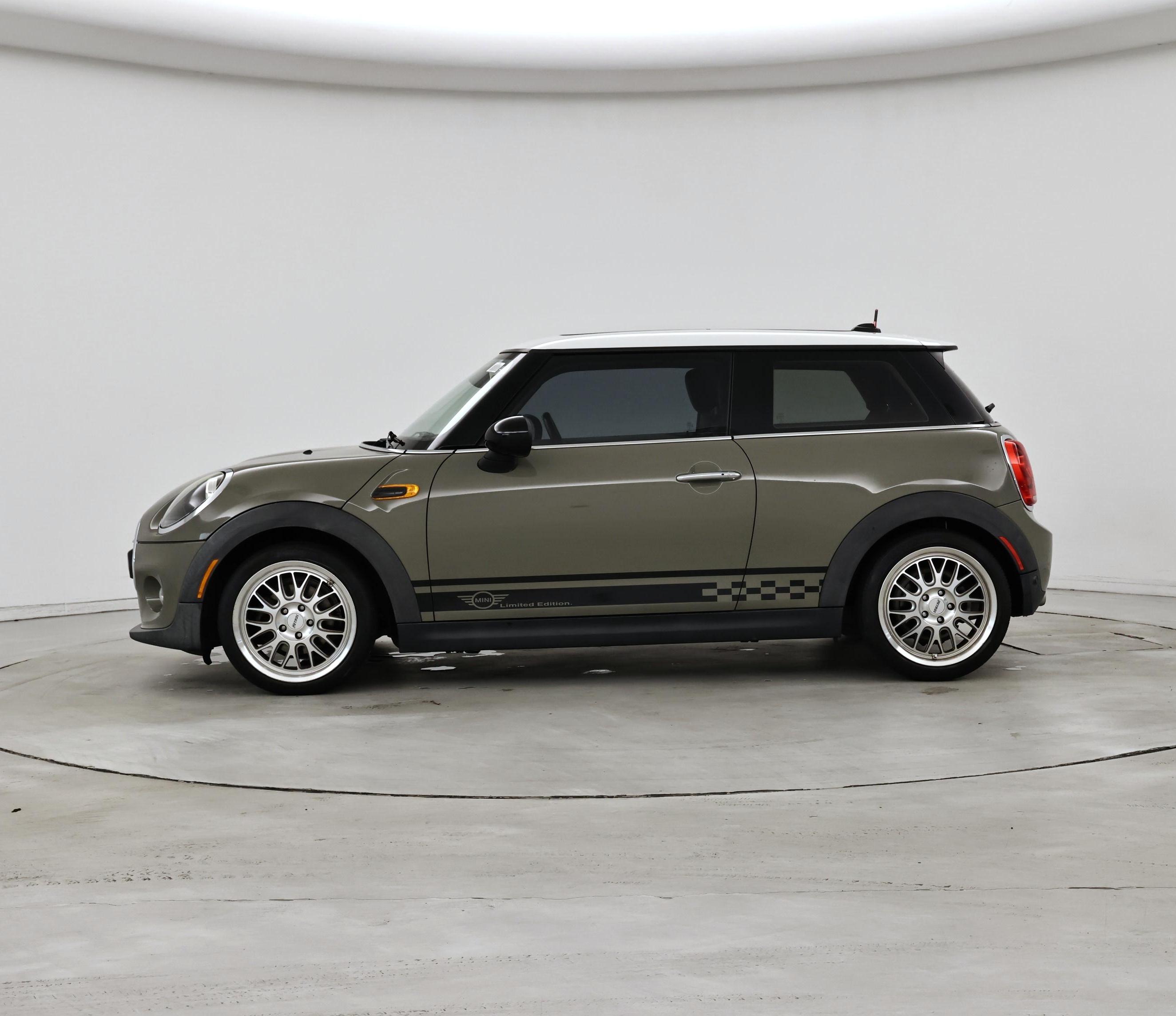 Thumbnail: 2019 MINI Cooper Hardtop - 3