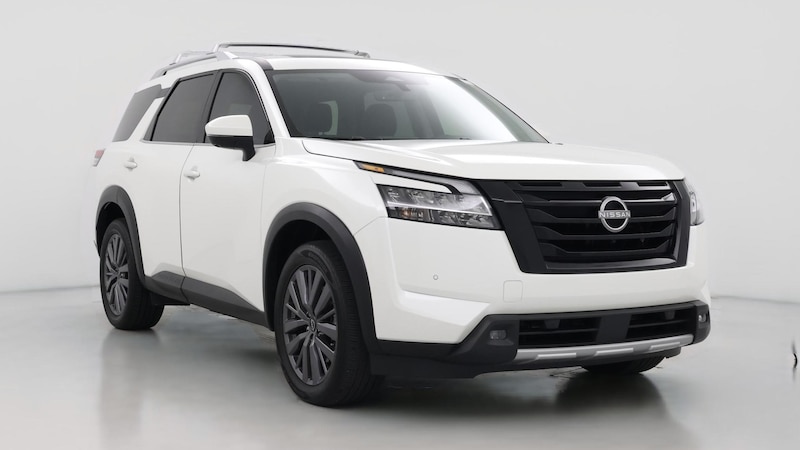 2023 Nissan Pathfinder SL Hero Image