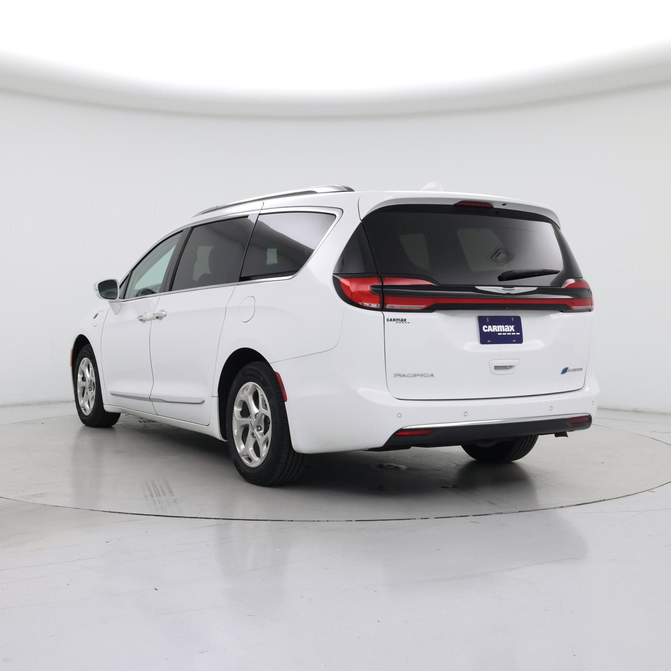 Thumbnail: 2021 Chrysler Pacifica - 2