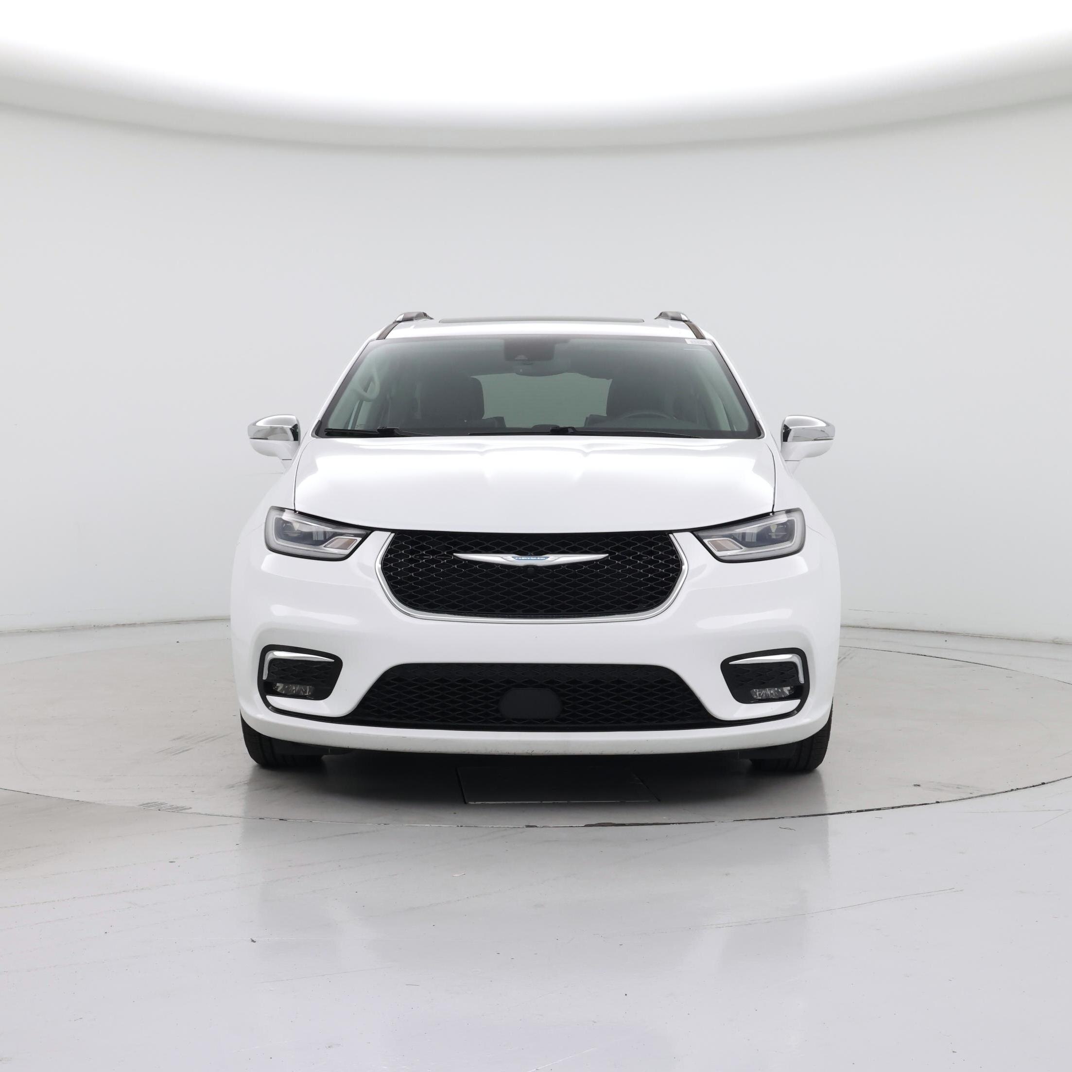 Thumbnail: 2021 Chrysler Pacifica - 5