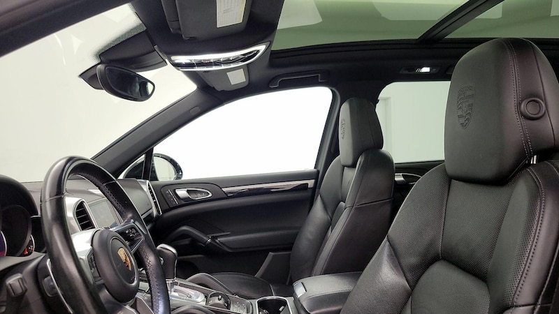 2017 Porsche Cayenne Platinum Edition 20