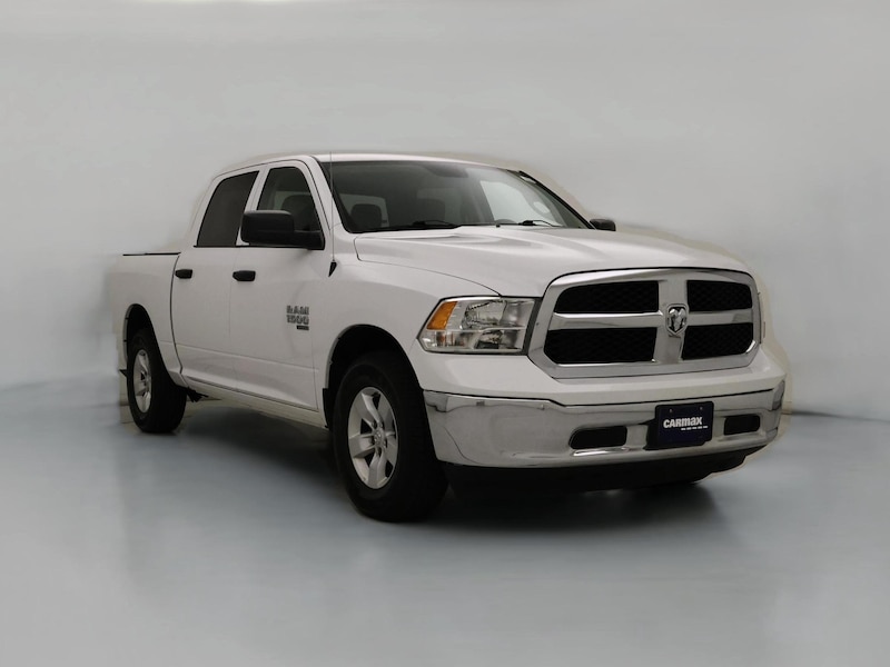 2022 RAM 1500 Classic SLT -
                  Maple Shade, NJ