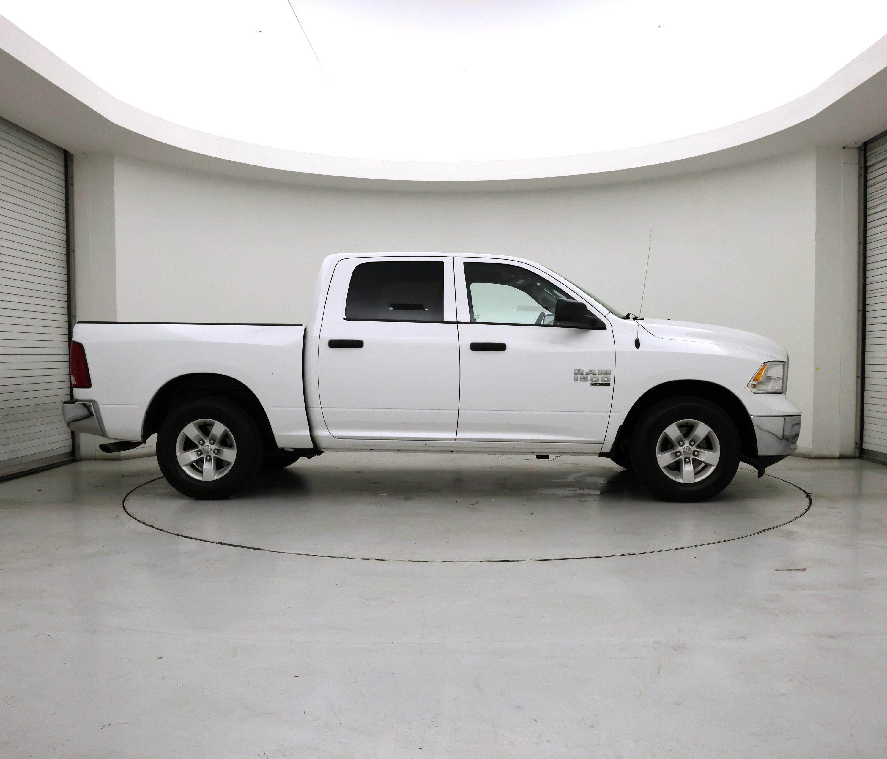 Thumbnail: 2022 RAM 1500 Classic - 7