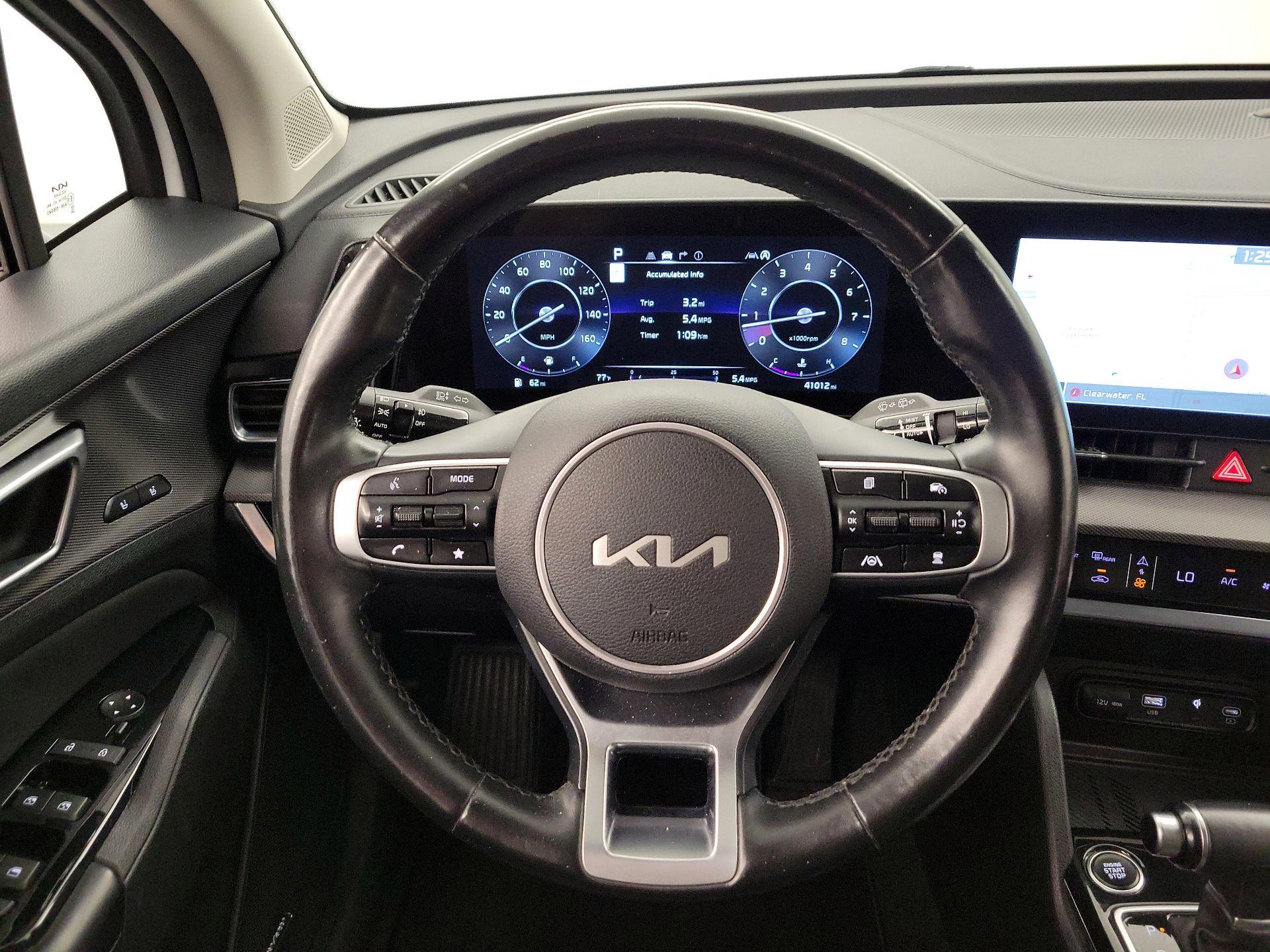 Thumbnail: 2023 Kia Sportage - 10