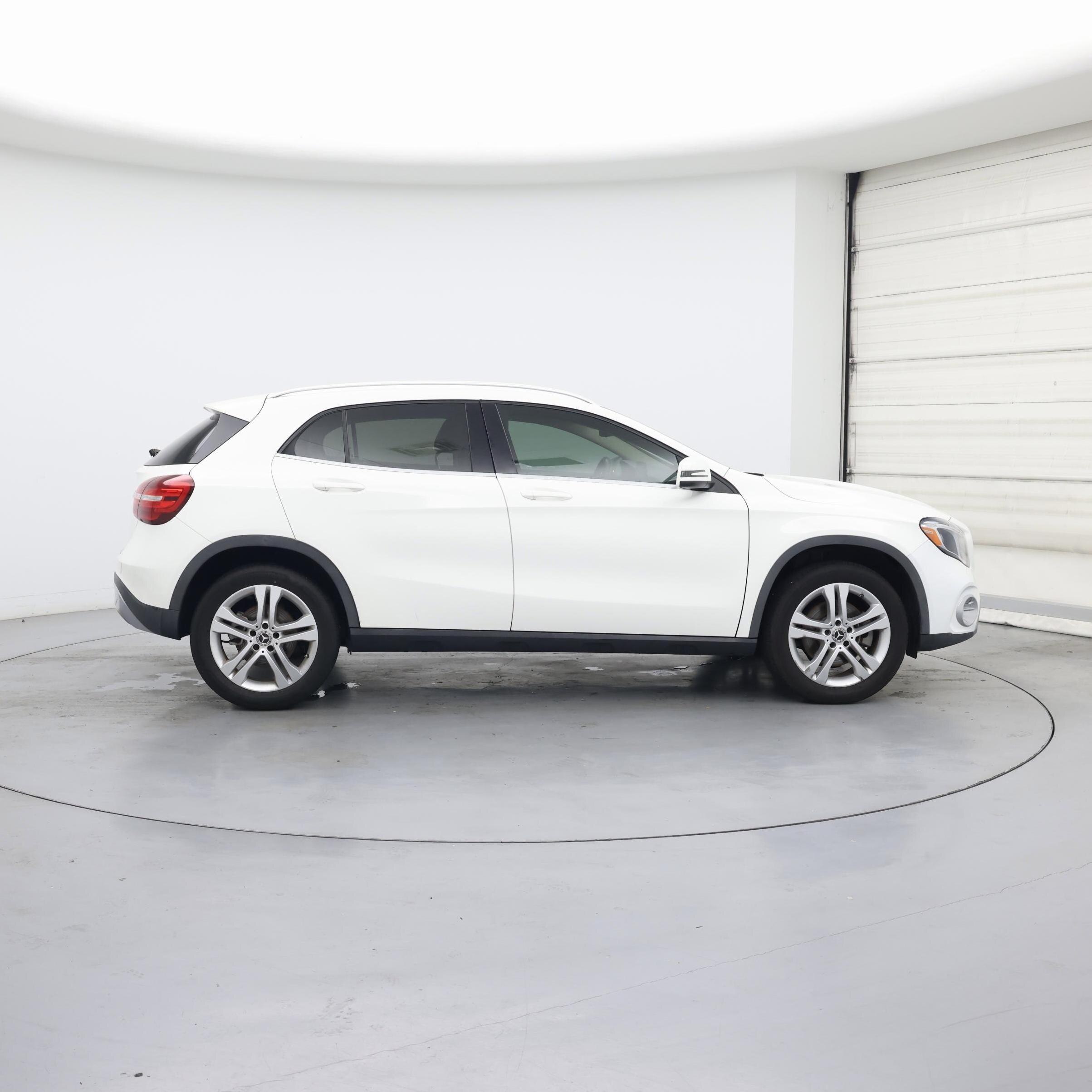Thumbnail: 2019 Mercedes-Benz GLA - 7