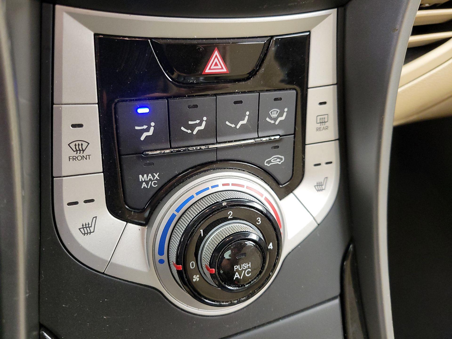 Thumbnail: 2013 Hyundai Elantra - 15