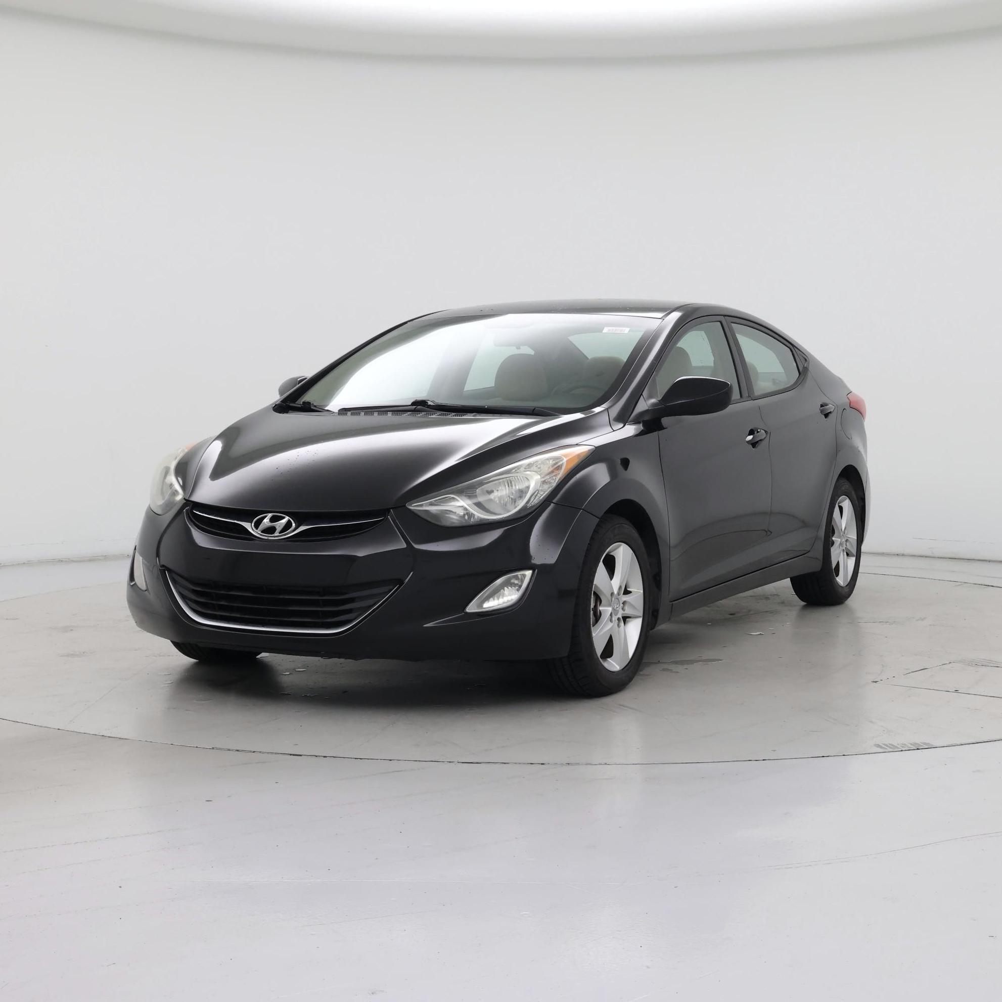 Thumbnail: 2013 Hyundai Elantra - 4