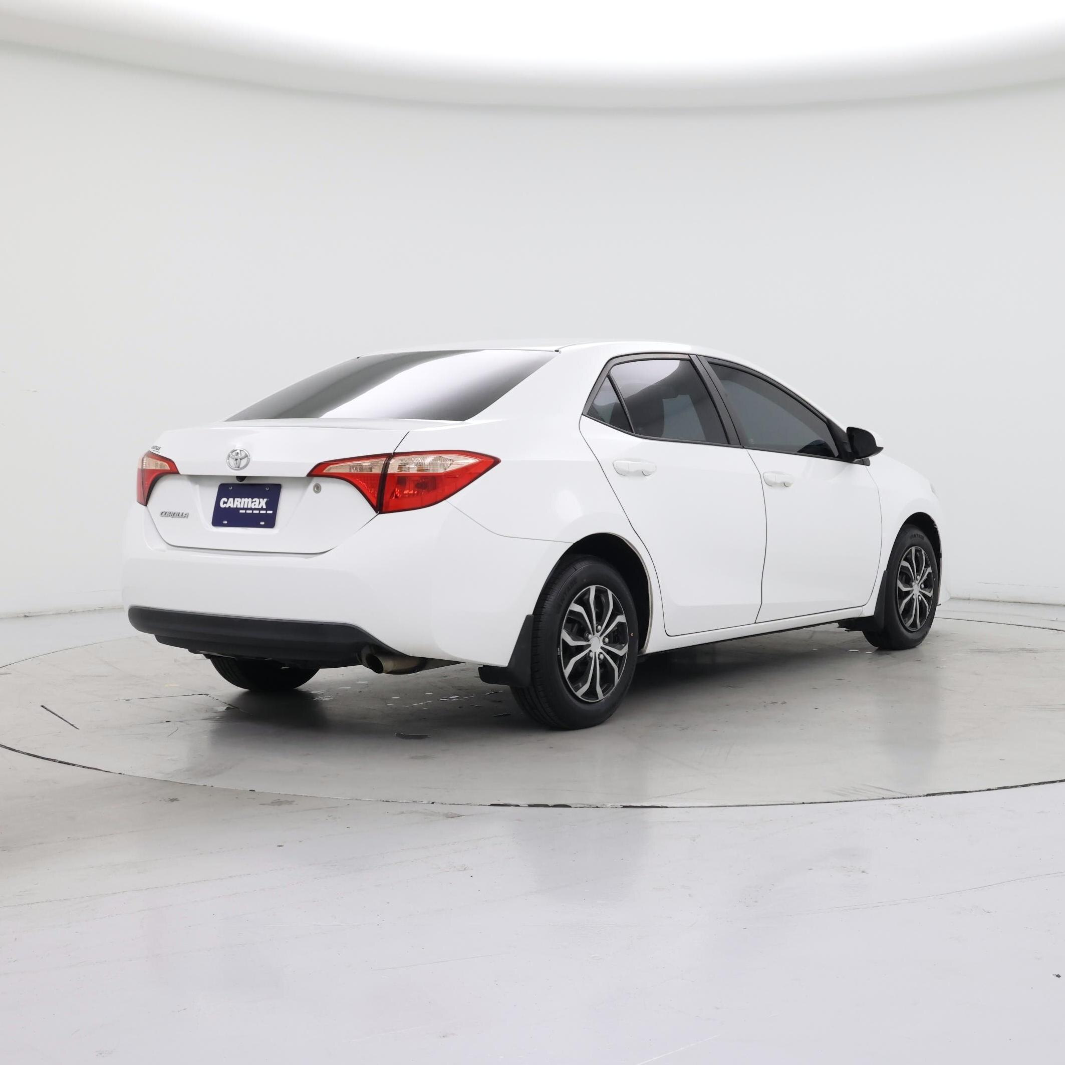 Thumbnail: 2017 Toyota Corolla - 8