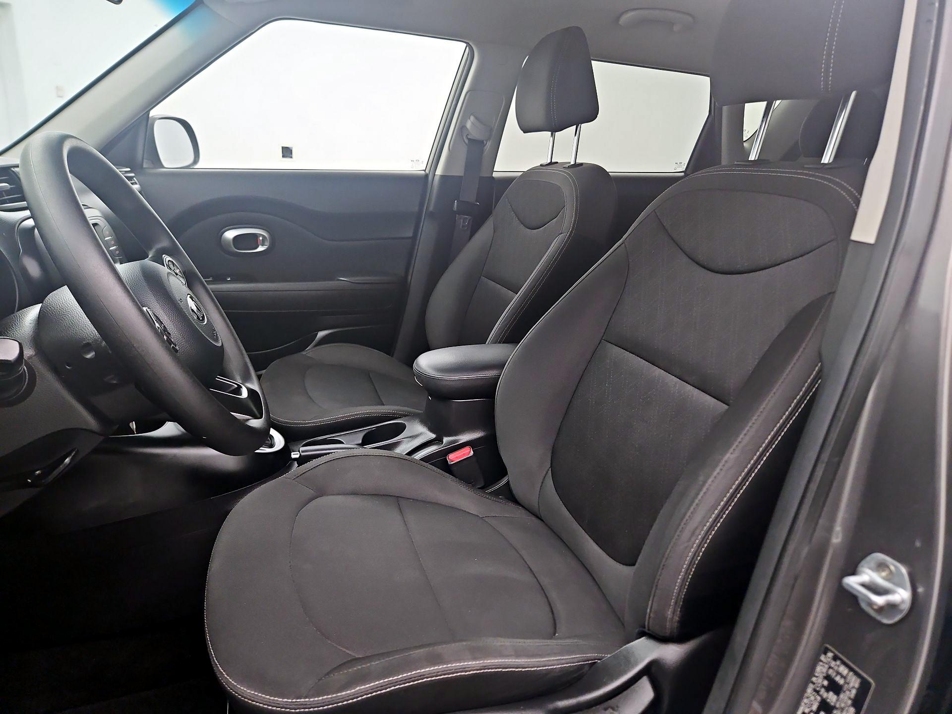 Thumbnail: 2019 Kia Soul - 11