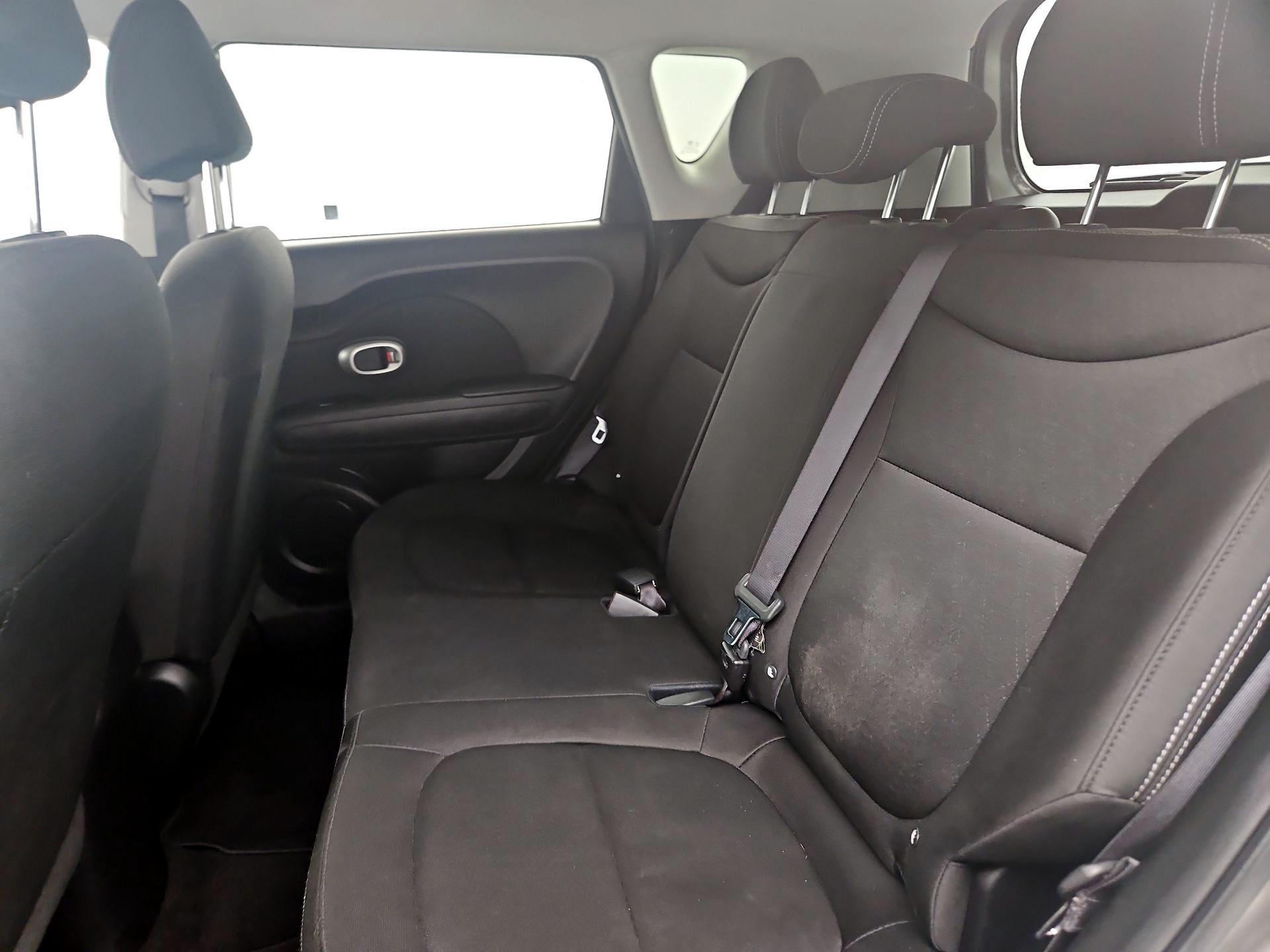 Thumbnail: 2019 Kia Soul - 18
