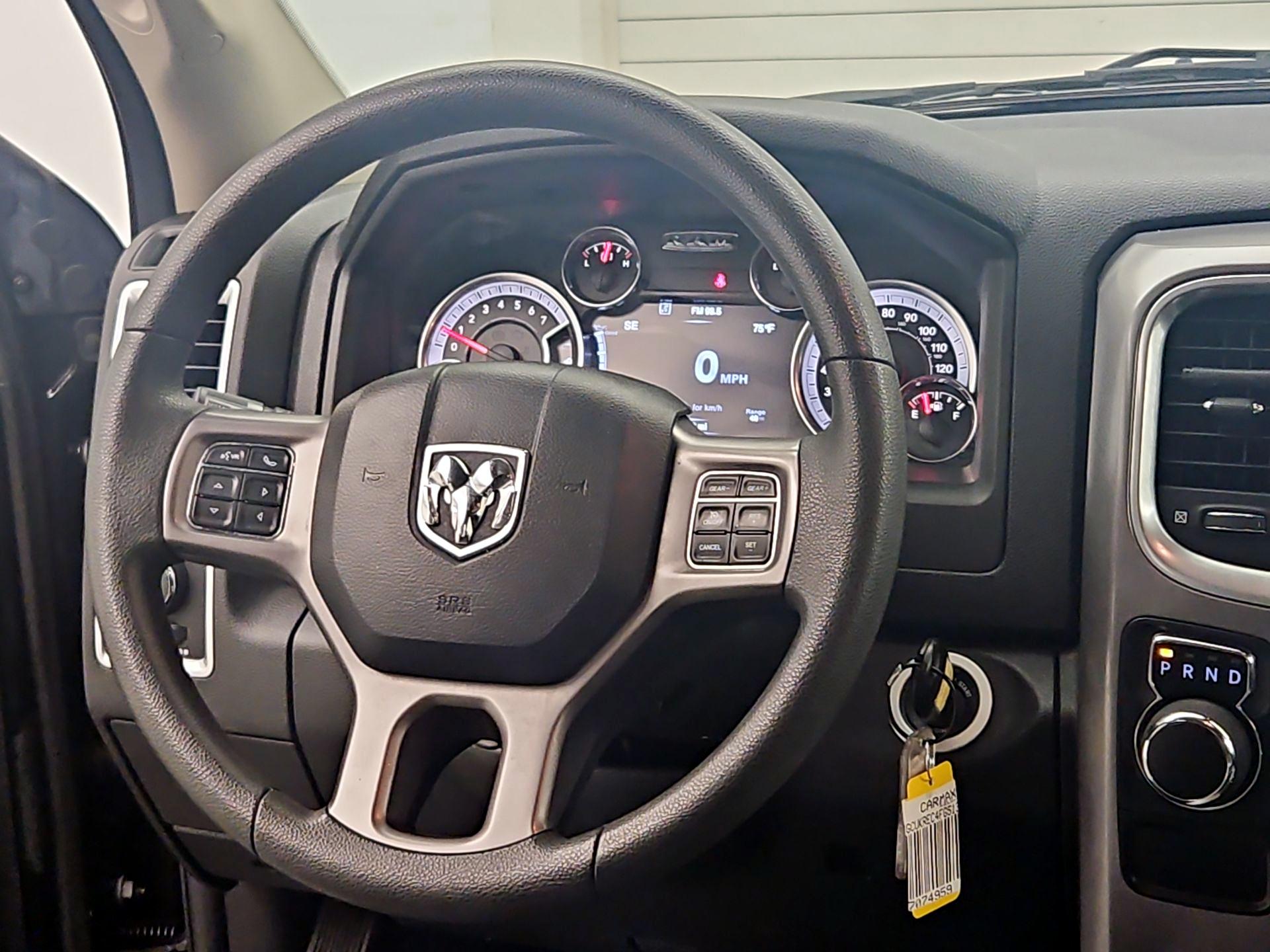 Thumbnail: 2023 RAM 1500 Classic - 10