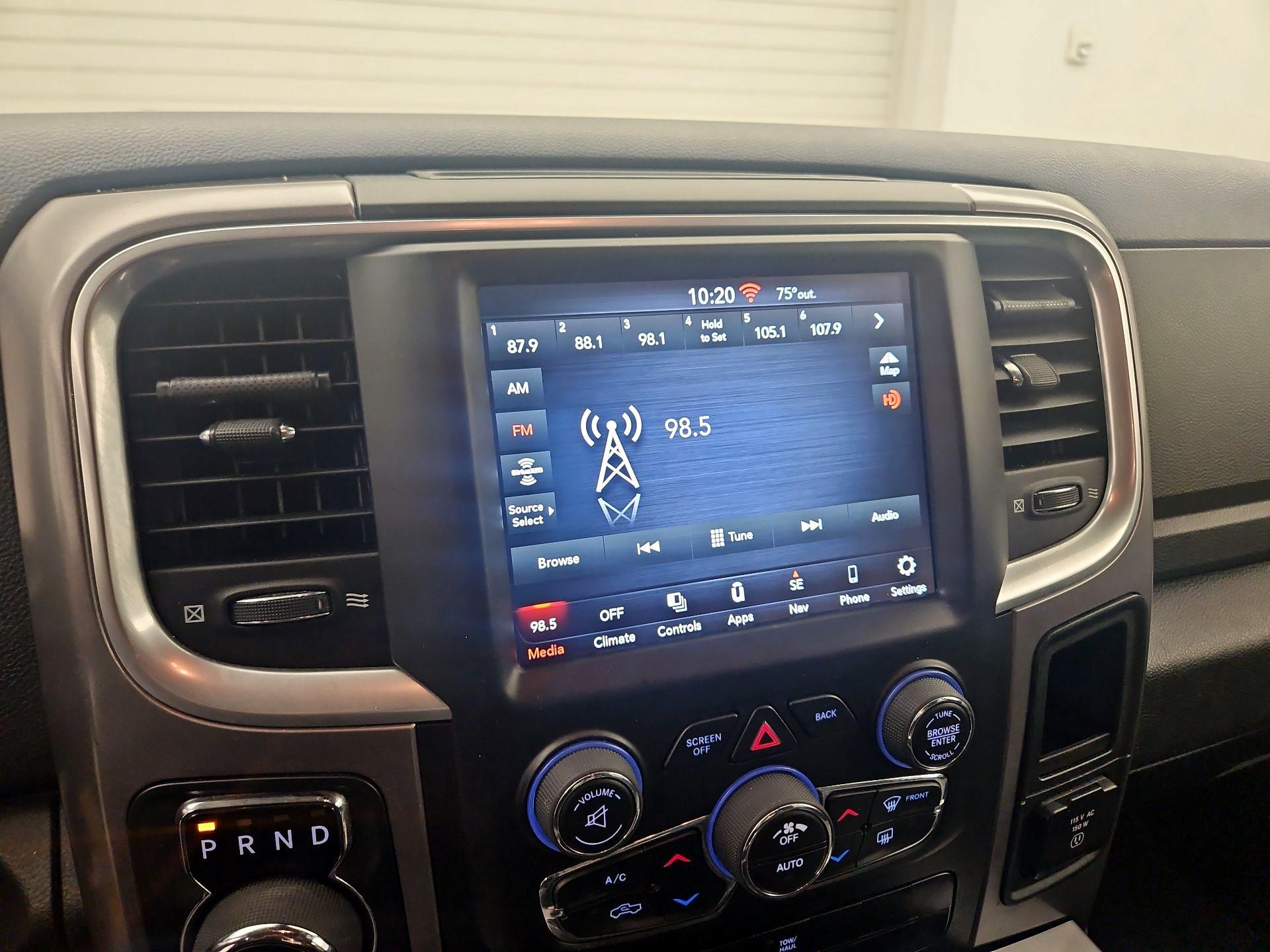 Thumbnail: 2023 RAM 1500 Classic - 13