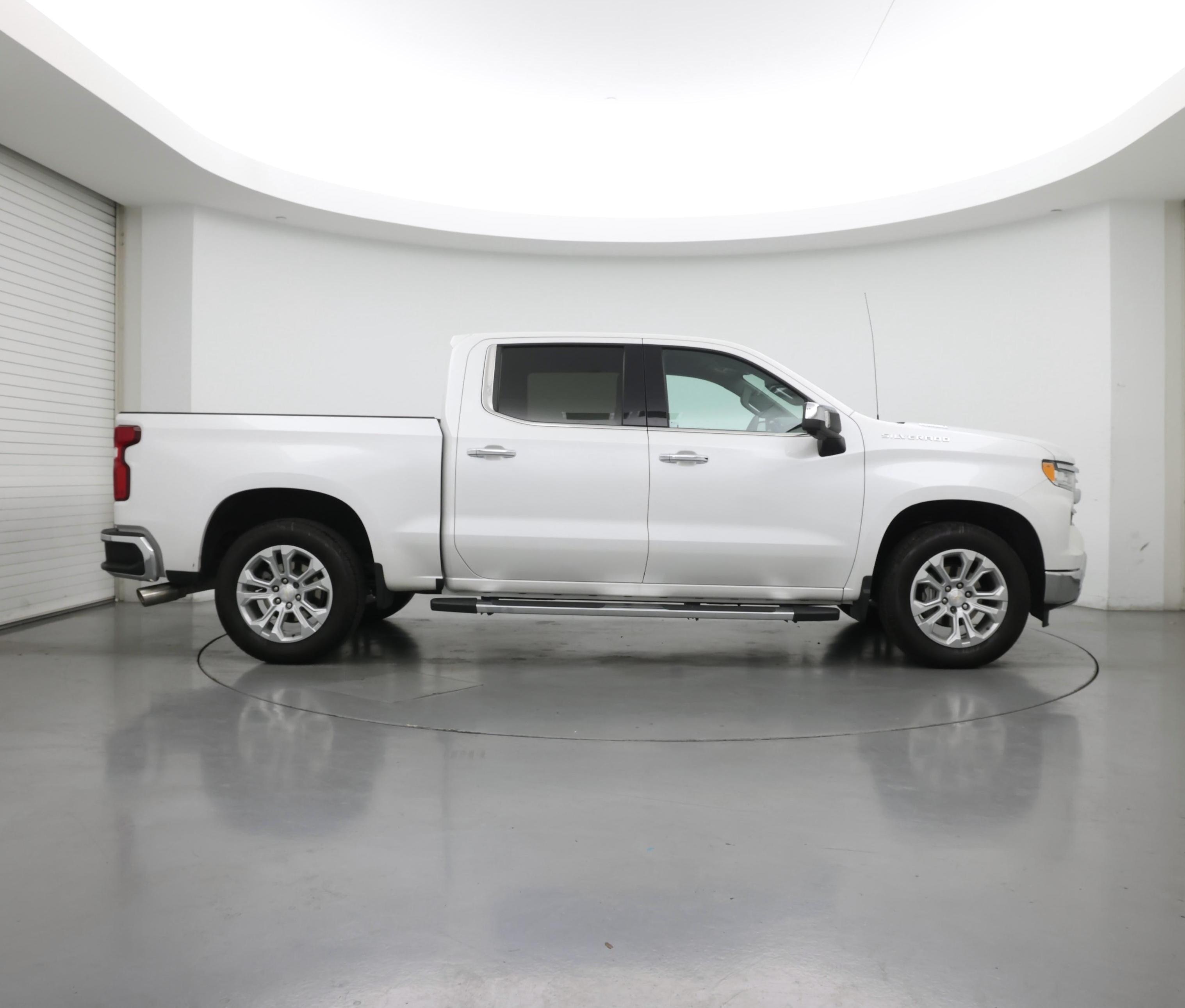 Thumbnail: 2023 Chevrolet Silverado 1500 - 7