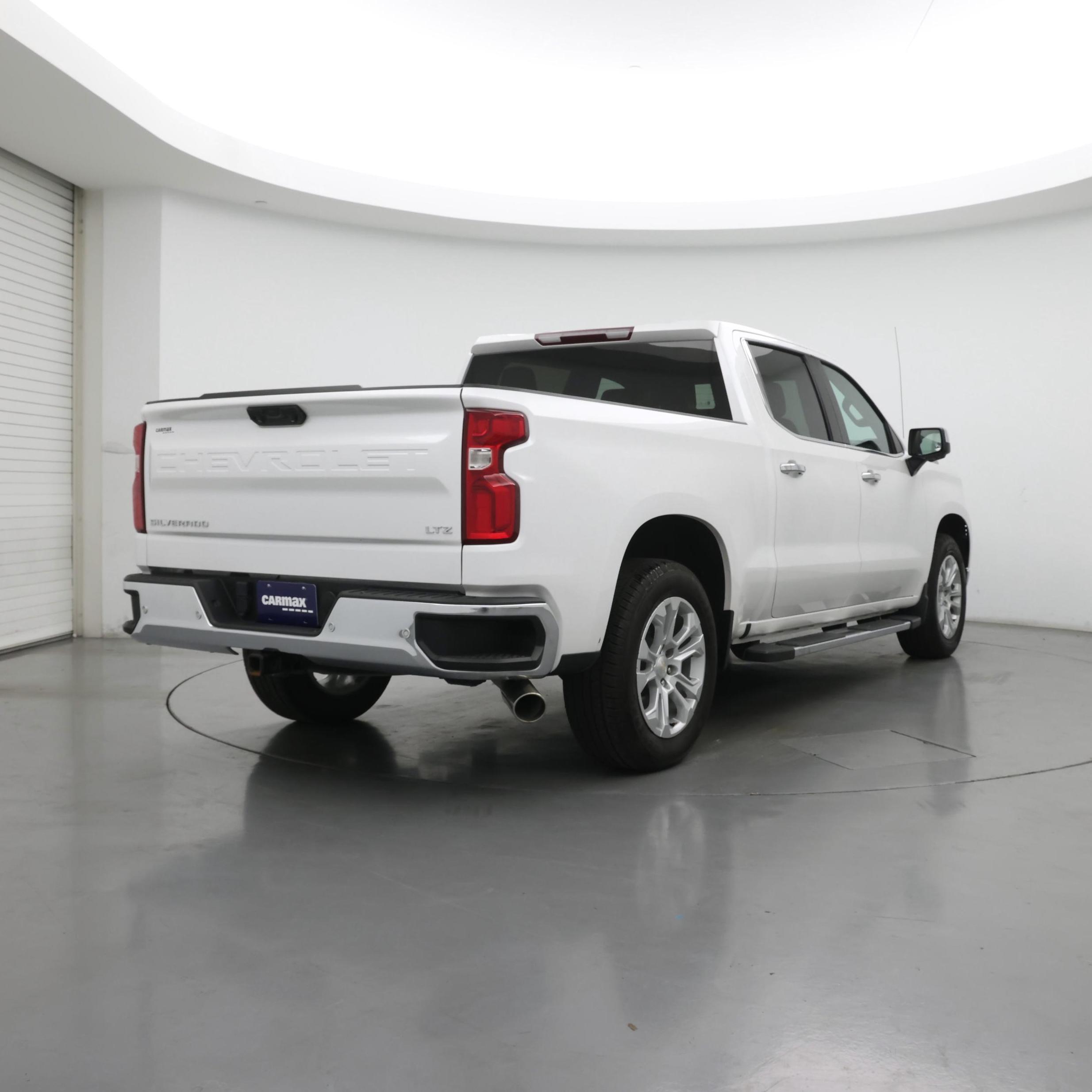 Thumbnail: 2023 Chevrolet Silverado 1500 - 8