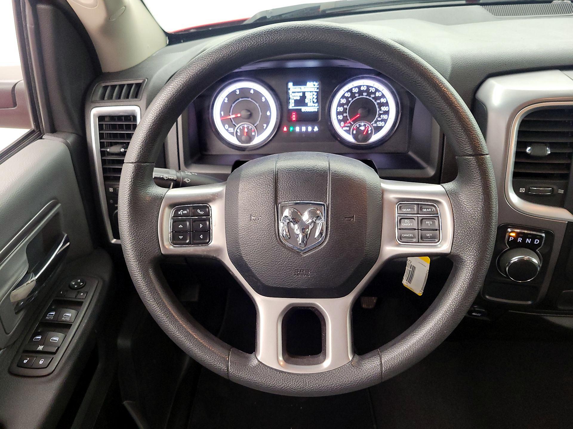 Thumbnail: 2022 RAM 1500 Classic - 10