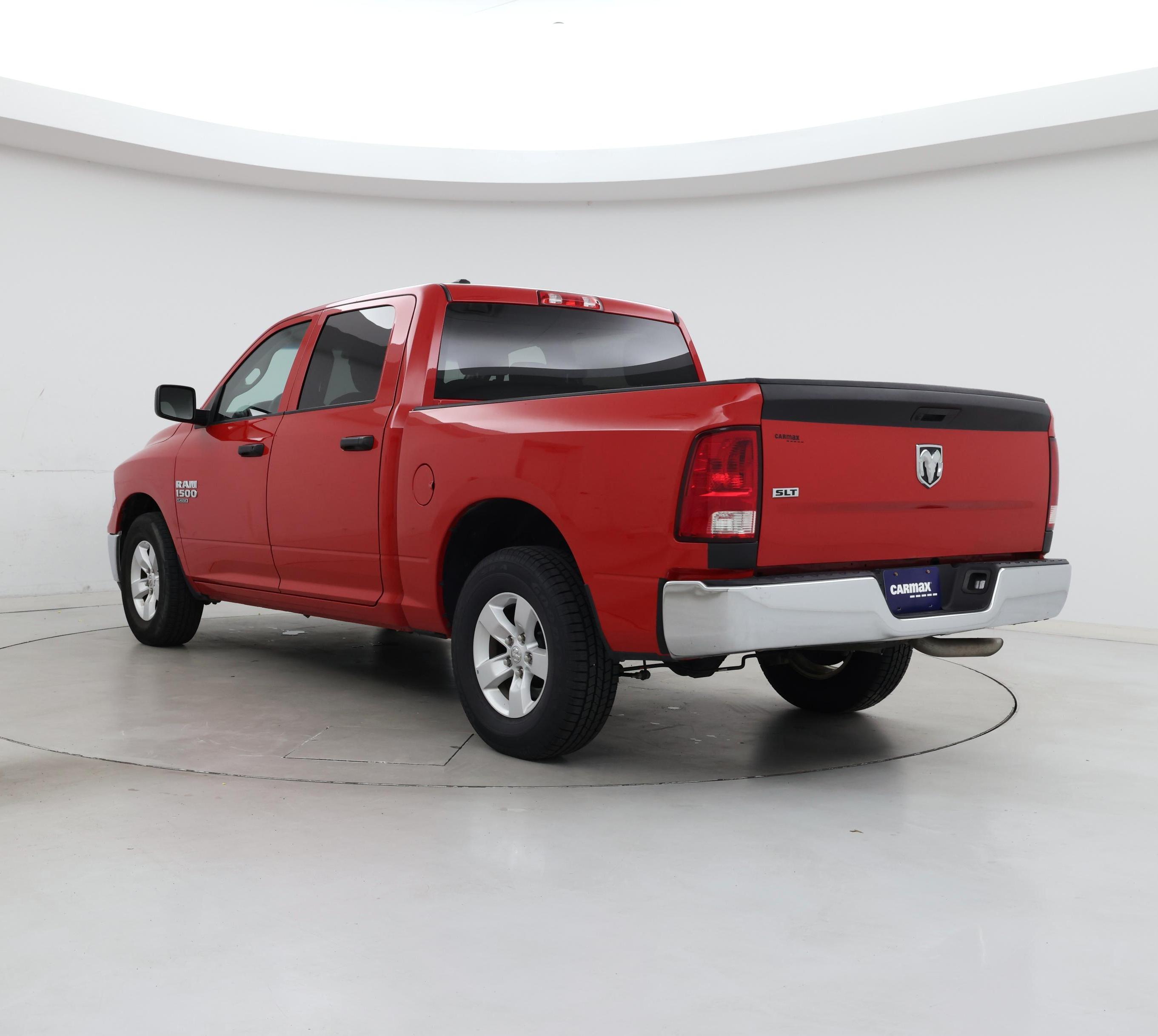 Thumbnail: 2022 RAM 1500 Classic - 2
