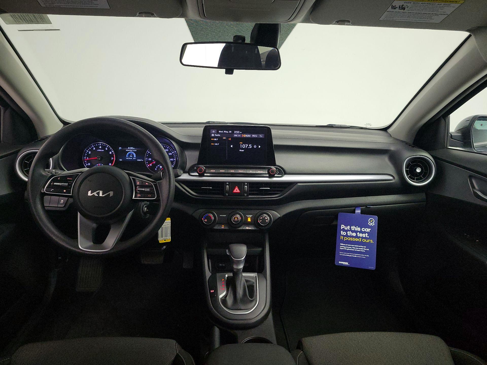 Thumbnail: 2023 Kia Forte - 9