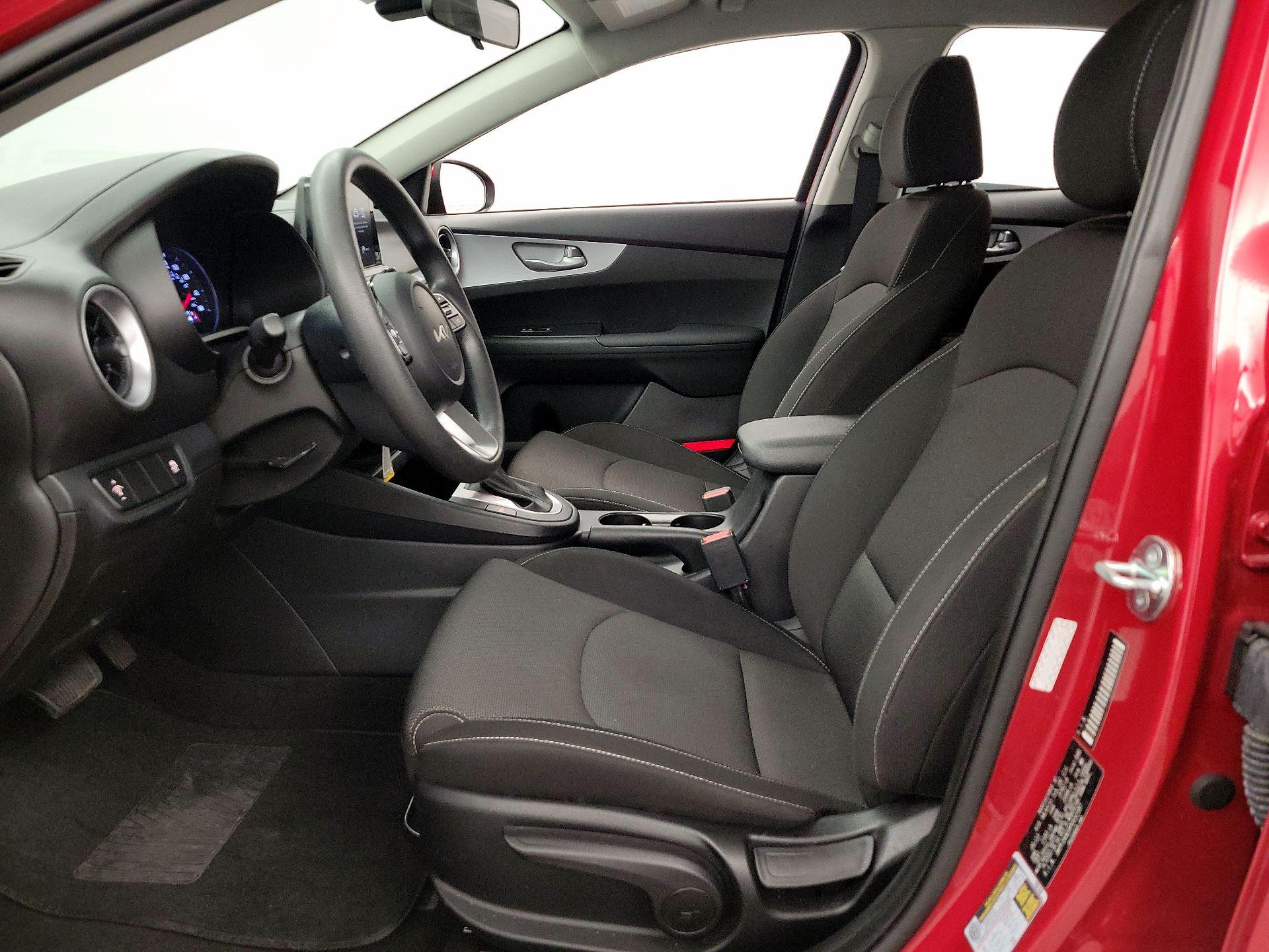 Thumbnail: 2023 Kia Forte - 11