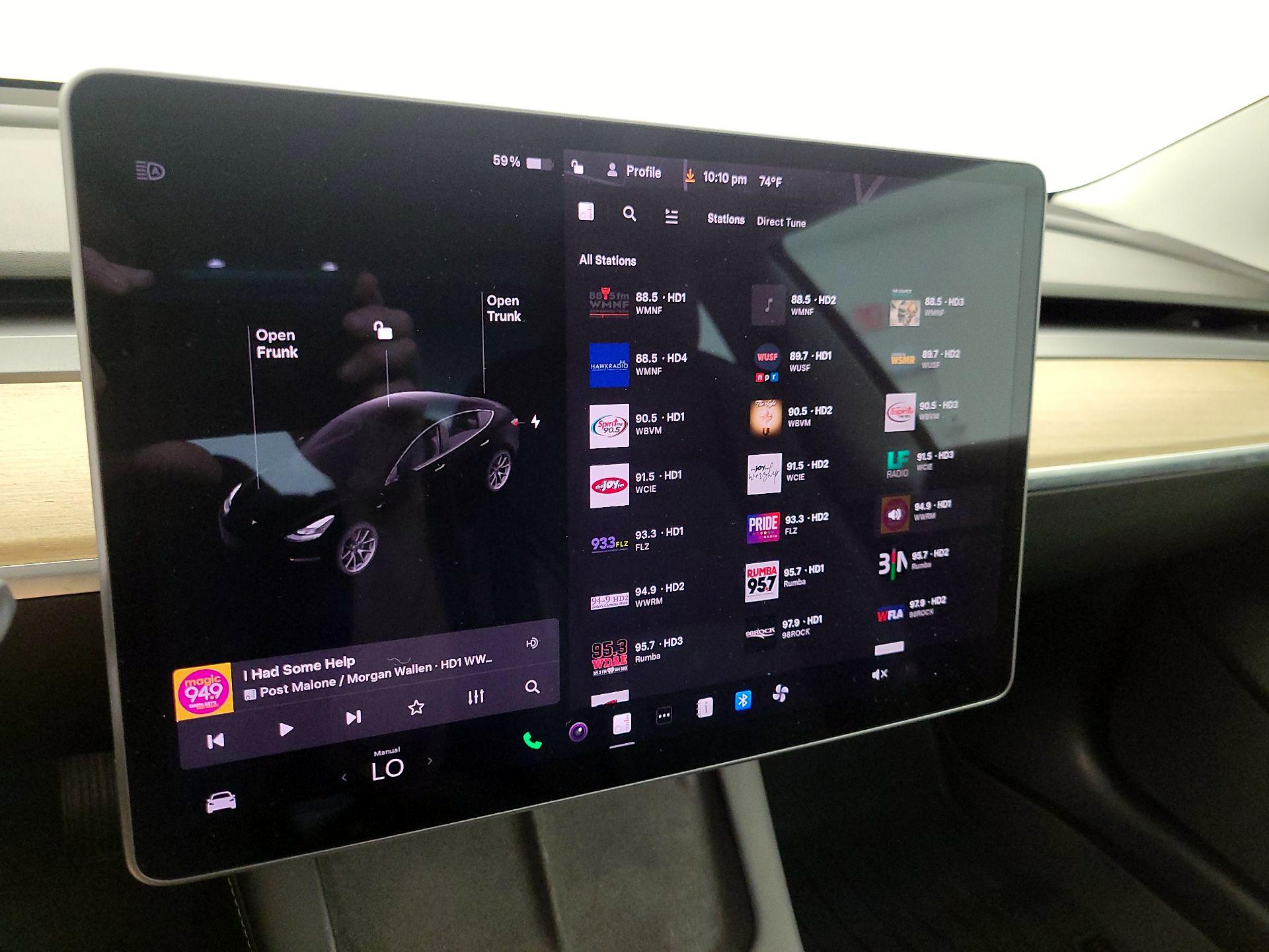 Thumbnail: 2022 Tesla Model 3 - 15