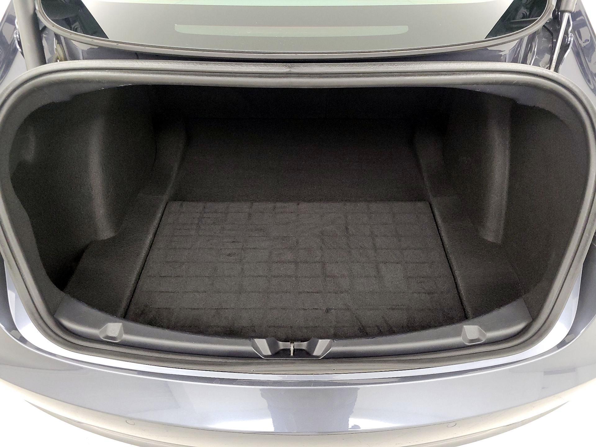 Thumbnail: 2022 Tesla Model 3 - 20