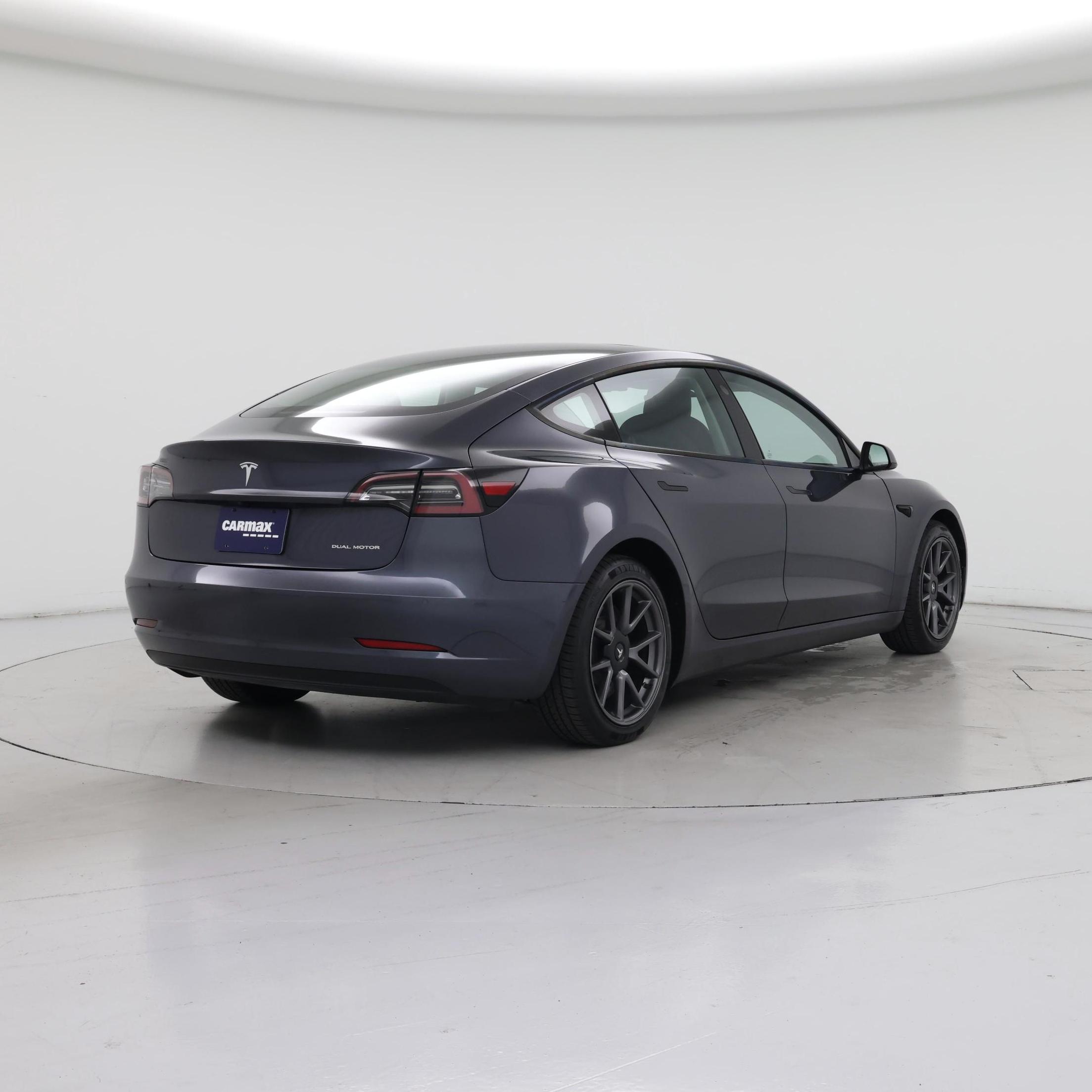 Thumbnail: 2022 Tesla Model 3 - 8