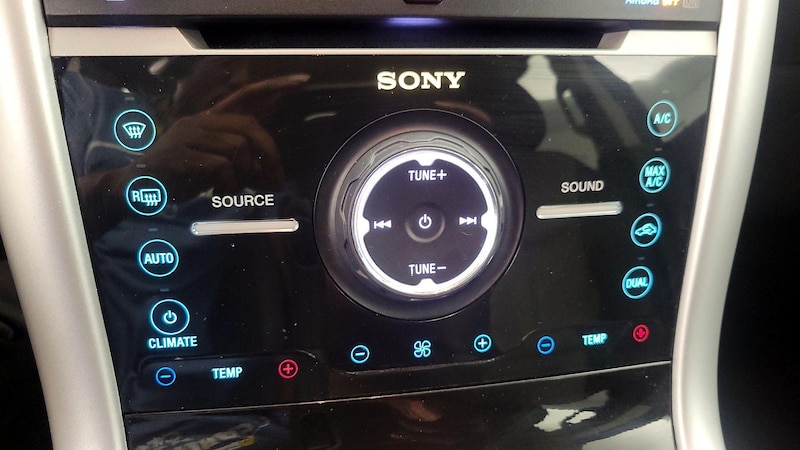 2014 Ford Edge Sport 17