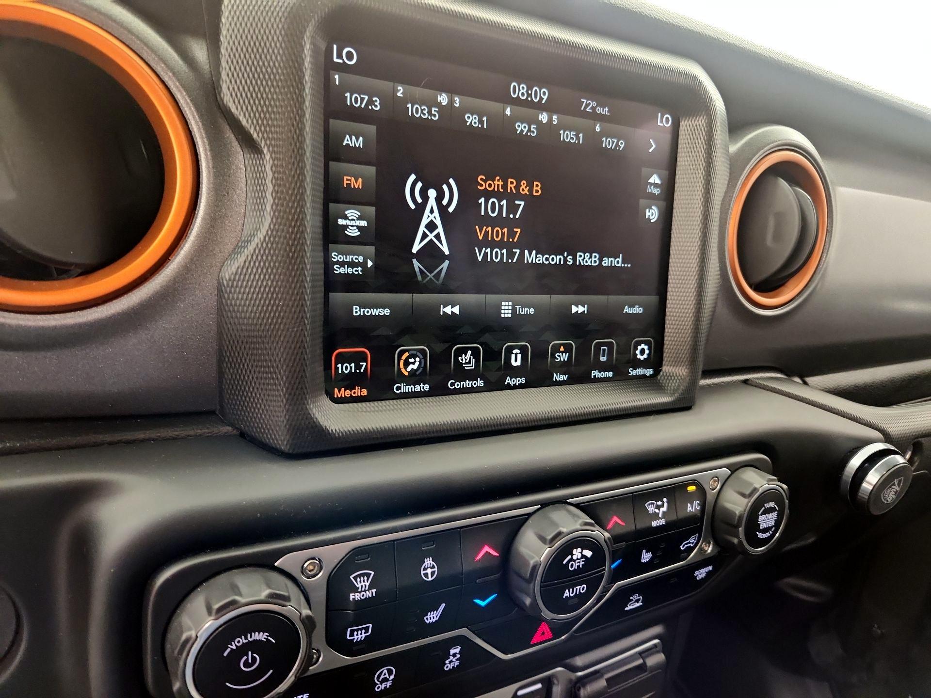 Thumbnail: 2023 Jeep Gladiator - 16