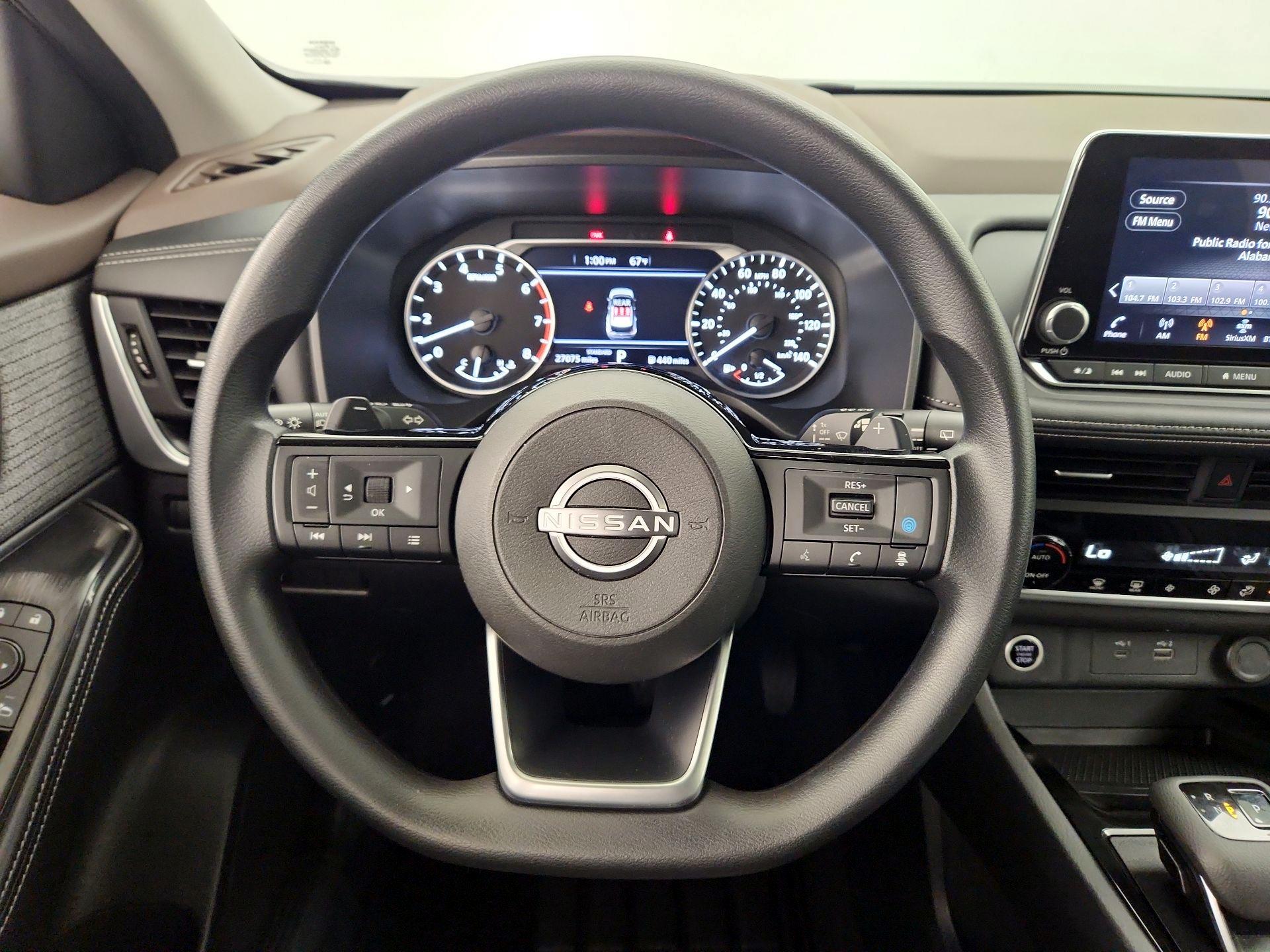 Thumbnail: 2023 Nissan Rogue - 10