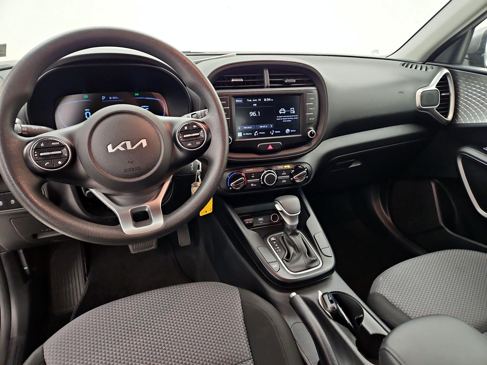 Thumbnail: 2023 Kia Soul - 9