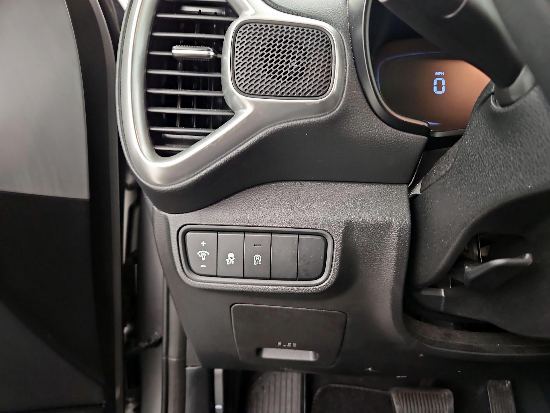 Thumbnail: 2023 Kia Soul - 13