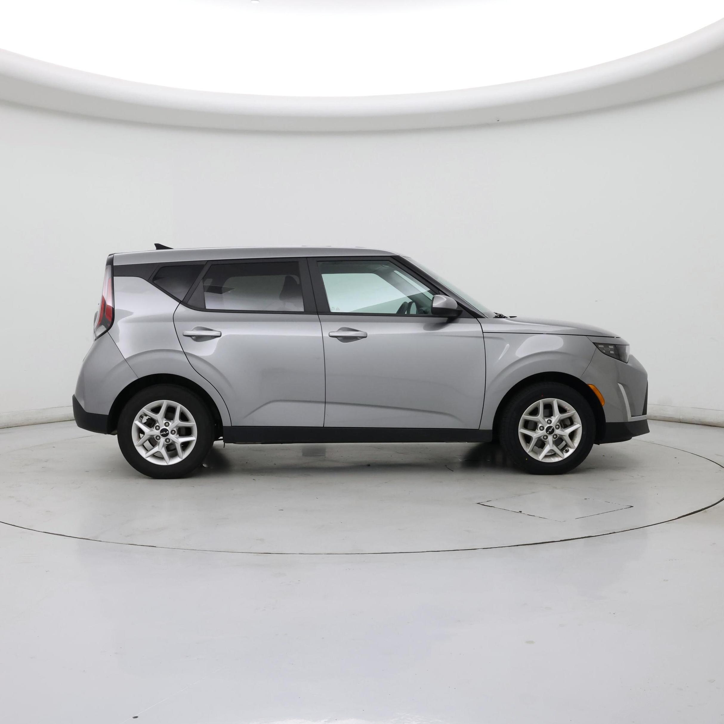 Thumbnail: 2023 Kia Soul - 7