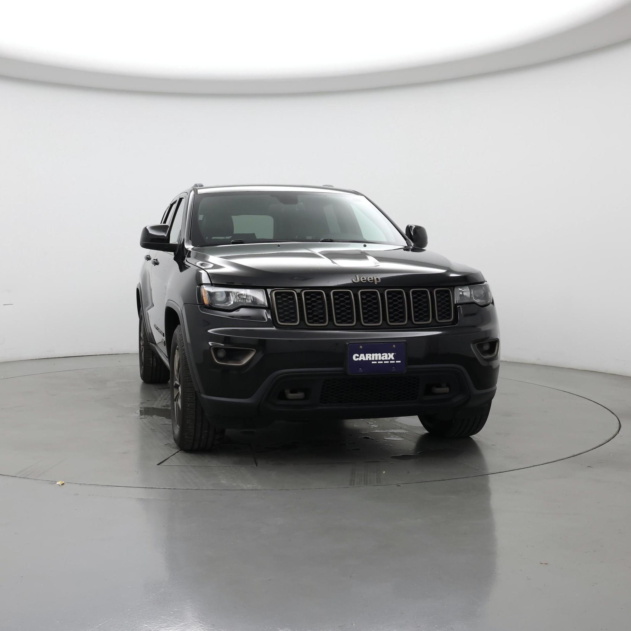 Thumbnail: 2016 Jeep Grand Cherokee - 5
