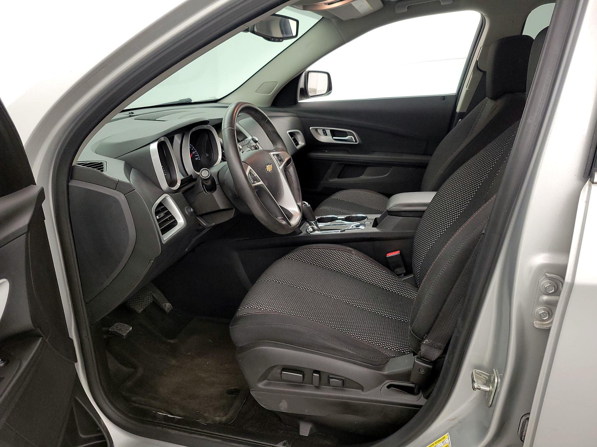 Thumbnail: 2017 Chevrolet Equinox - 11