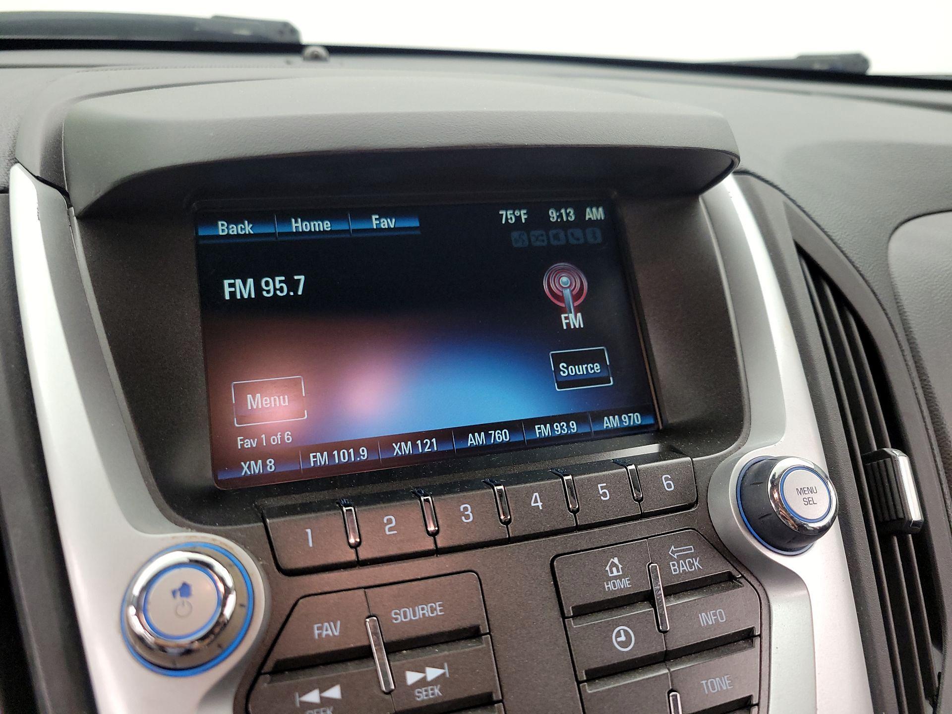 Thumbnail: 2017 Chevrolet Equinox - 14