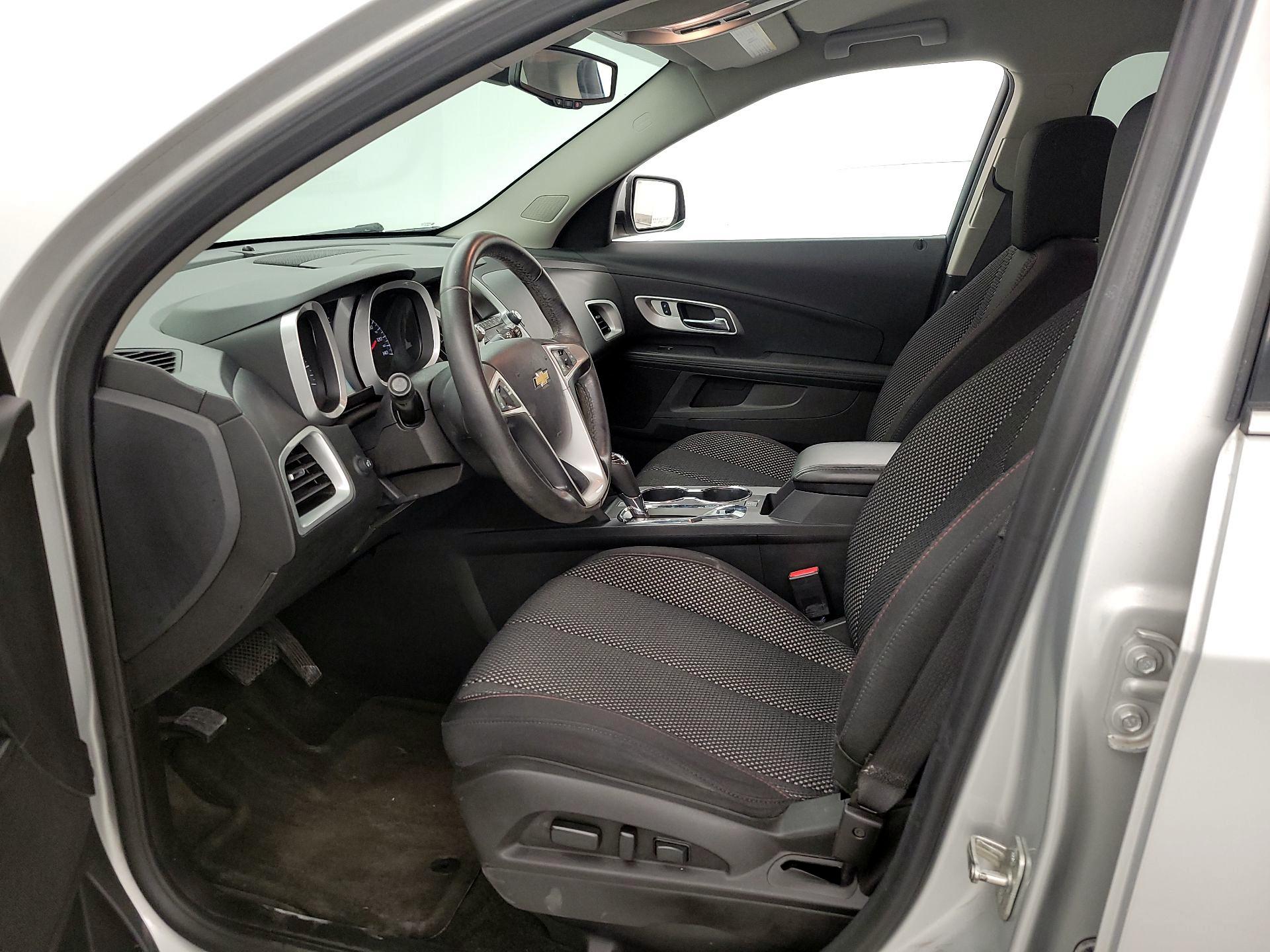 Thumbnail: 2017 Chevrolet Equinox - 18