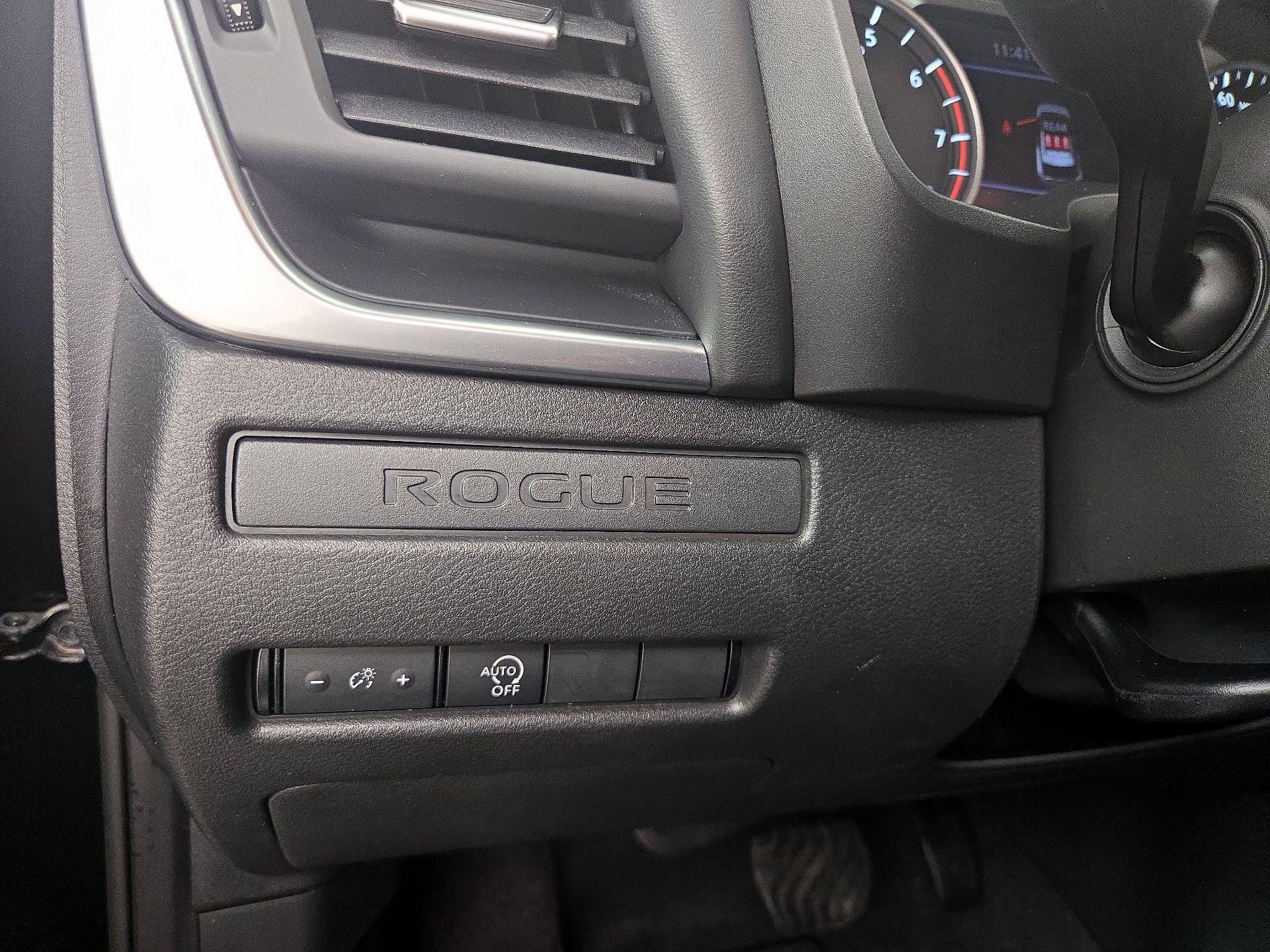 Thumbnail: 2023 Nissan Rogue - 13