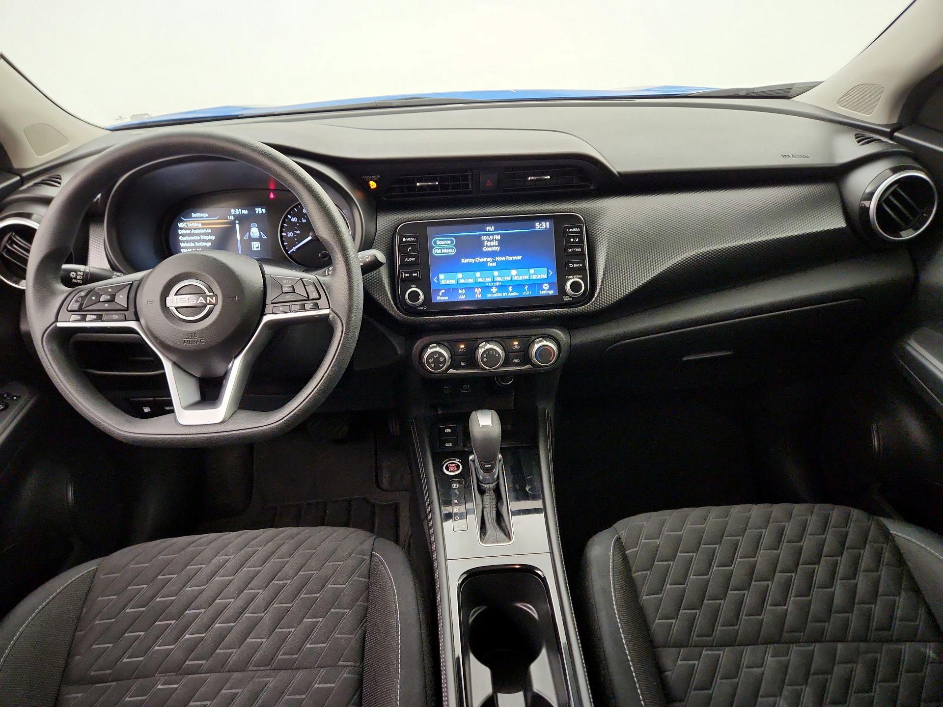 Thumbnail: 2023 Nissan Kicks - 9