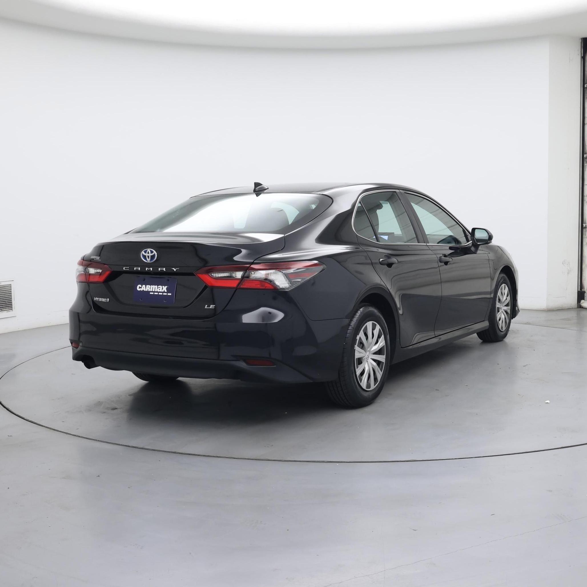 Thumbnail: 2022 Toyota Camry - 8