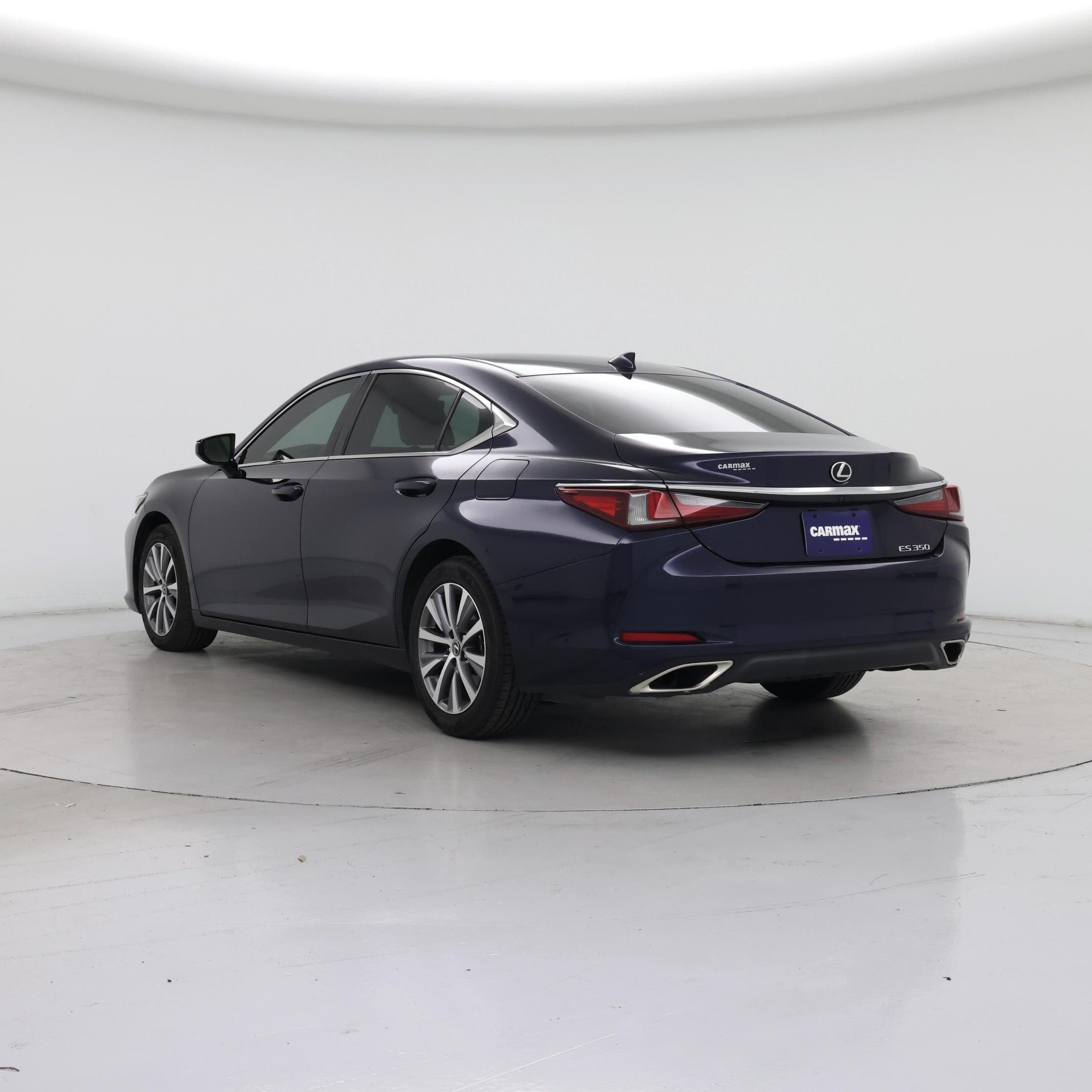 Thumbnail: 2021 Lexus ES - 2