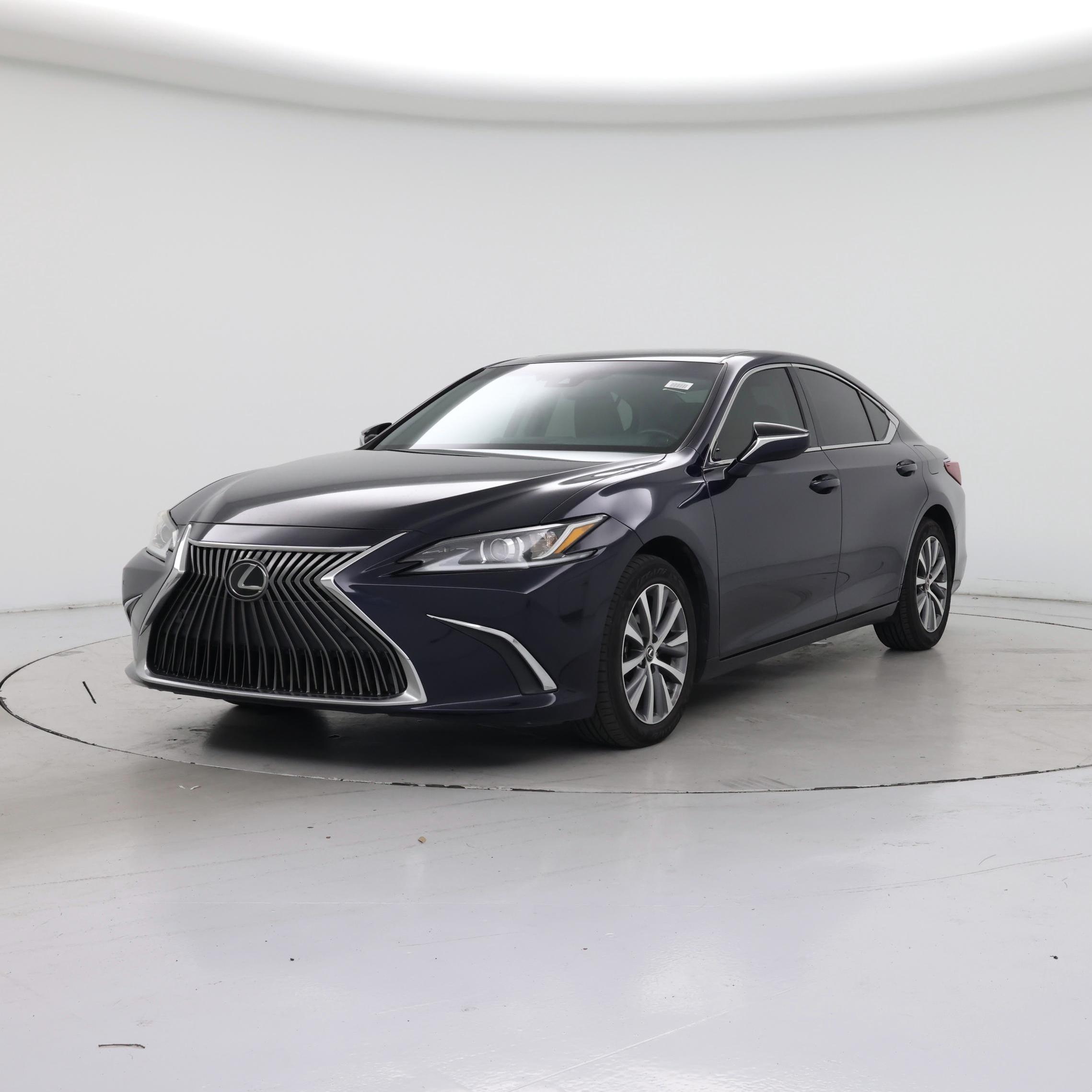 Thumbnail: 2021 Lexus ES - 4
