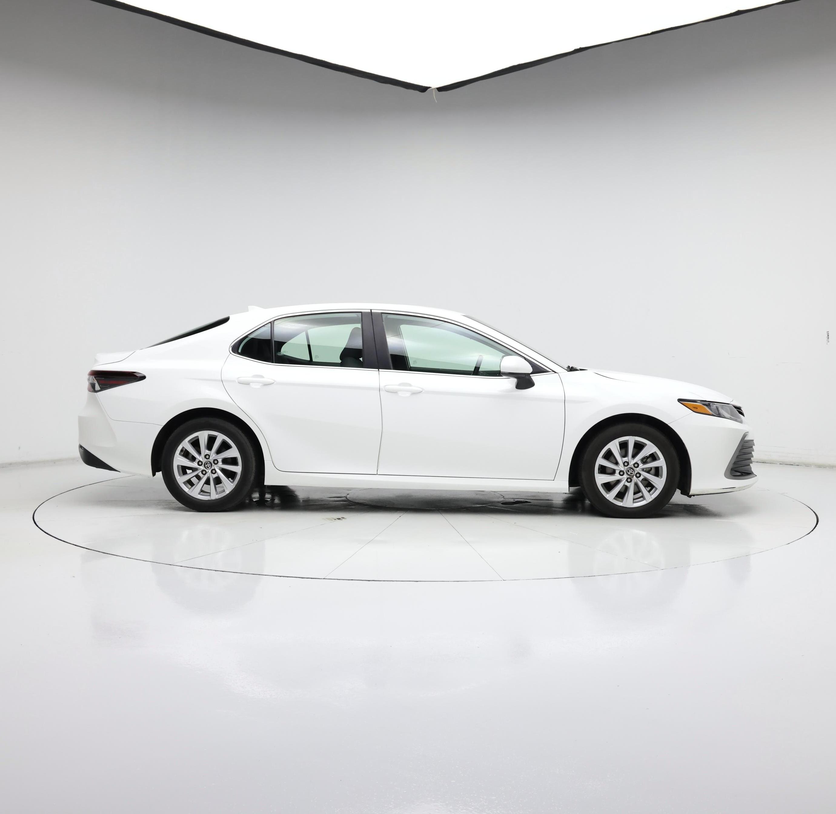 Thumbnail: 2023 Toyota Camry - 7