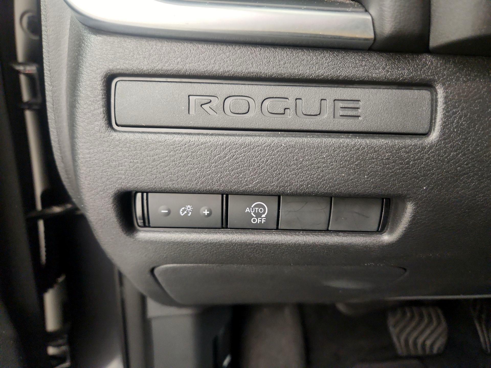 Thumbnail: 2023 Nissan Rogue - 13