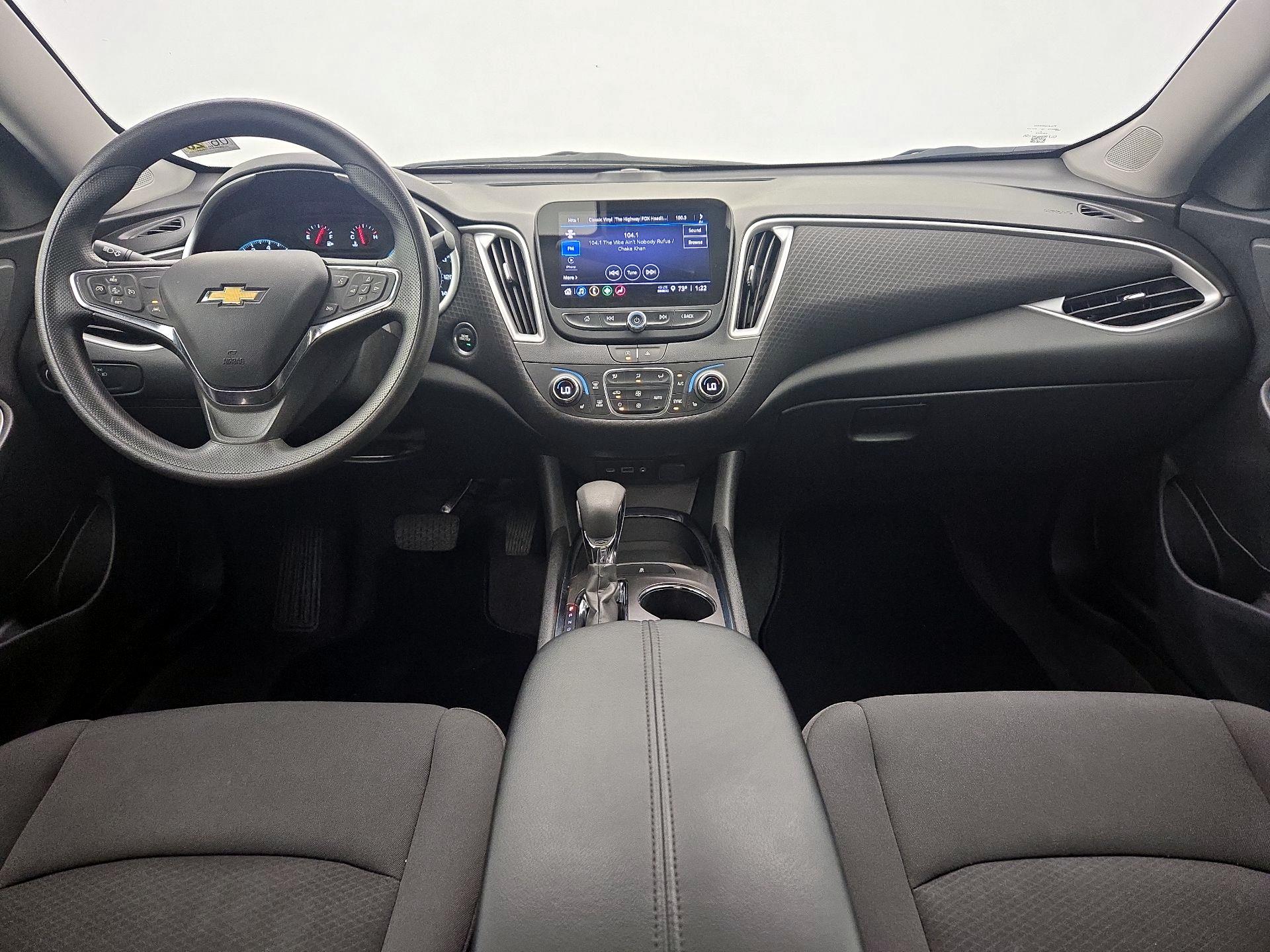 Thumbnail: 2023 Chevrolet Malibu - 9
