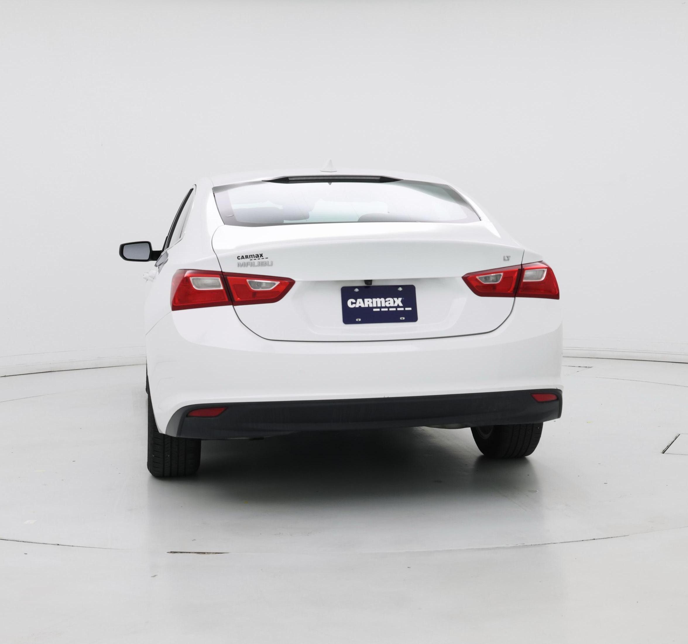 Thumbnail: 2023 Chevrolet Malibu - 6